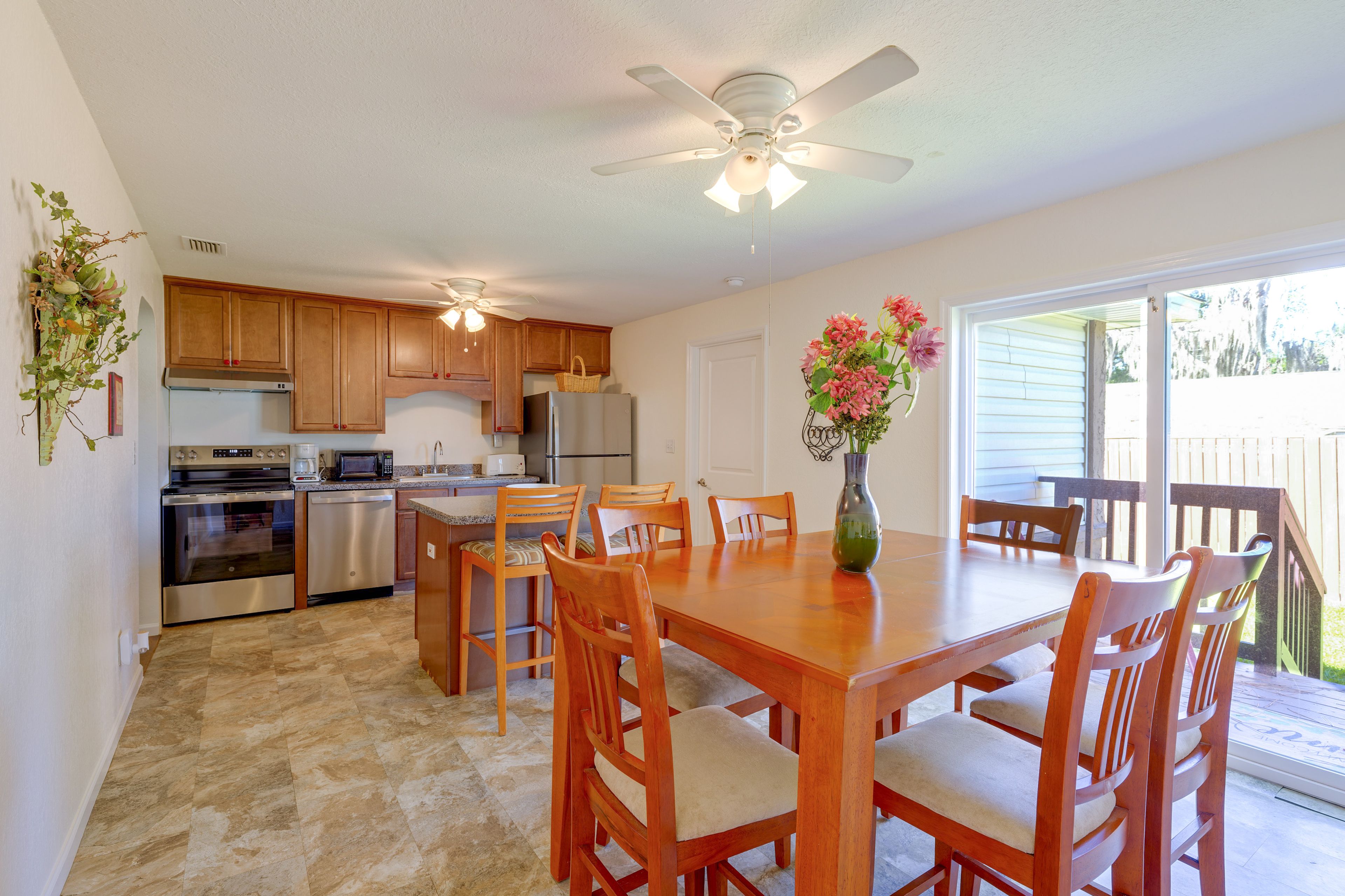 Wildwood Vacation Rental | 3BR | 2BA | 1,500 Sq Ft