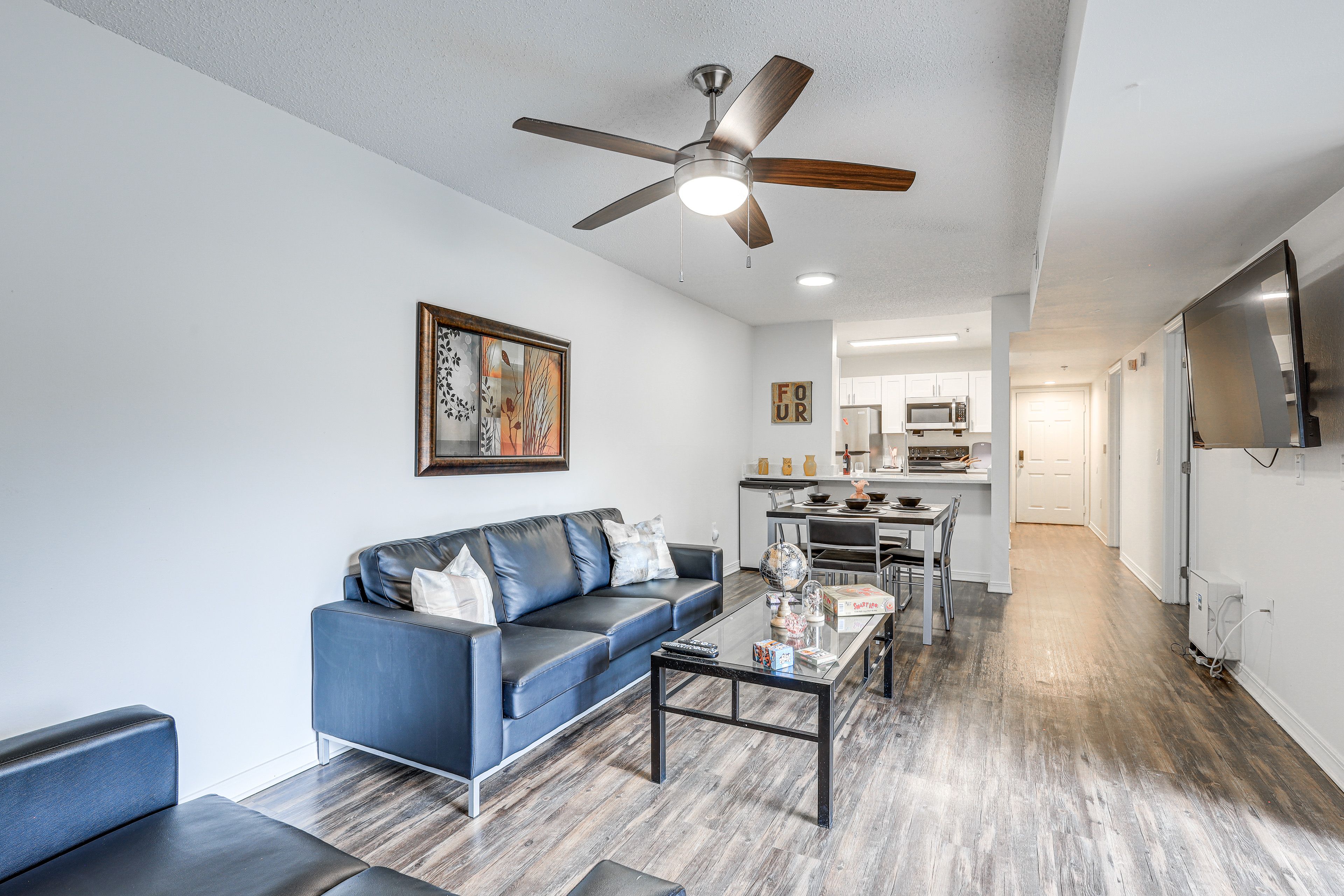Gainesville Vacation Rental | 3BR | 3BA | 1,300 Sq Ft