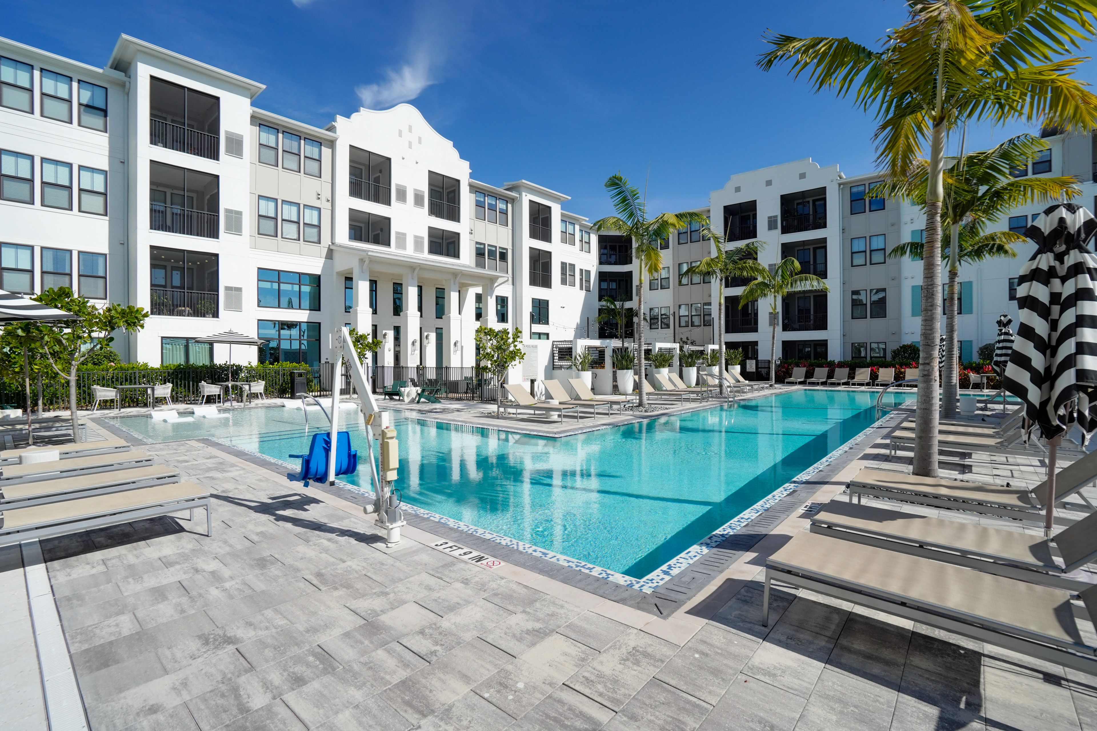 Cirrus at Aqua | Amenities