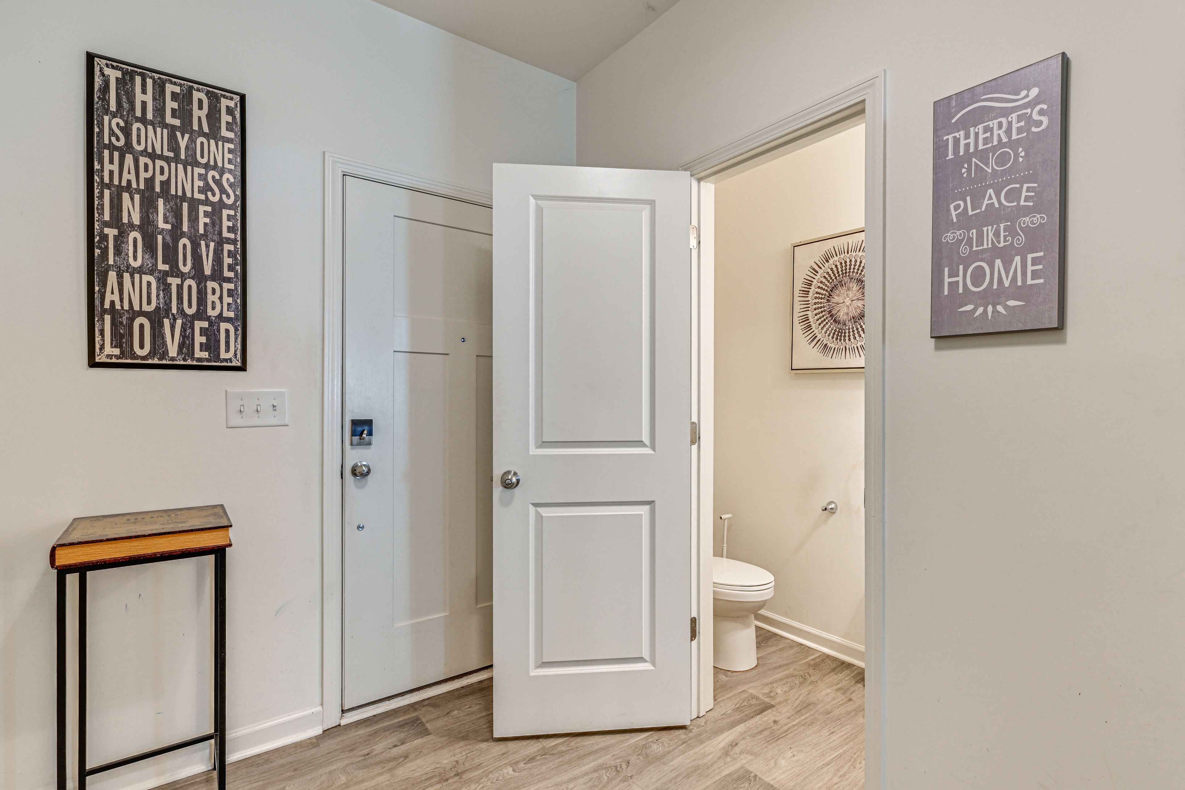 Half Bath | 1st Floor