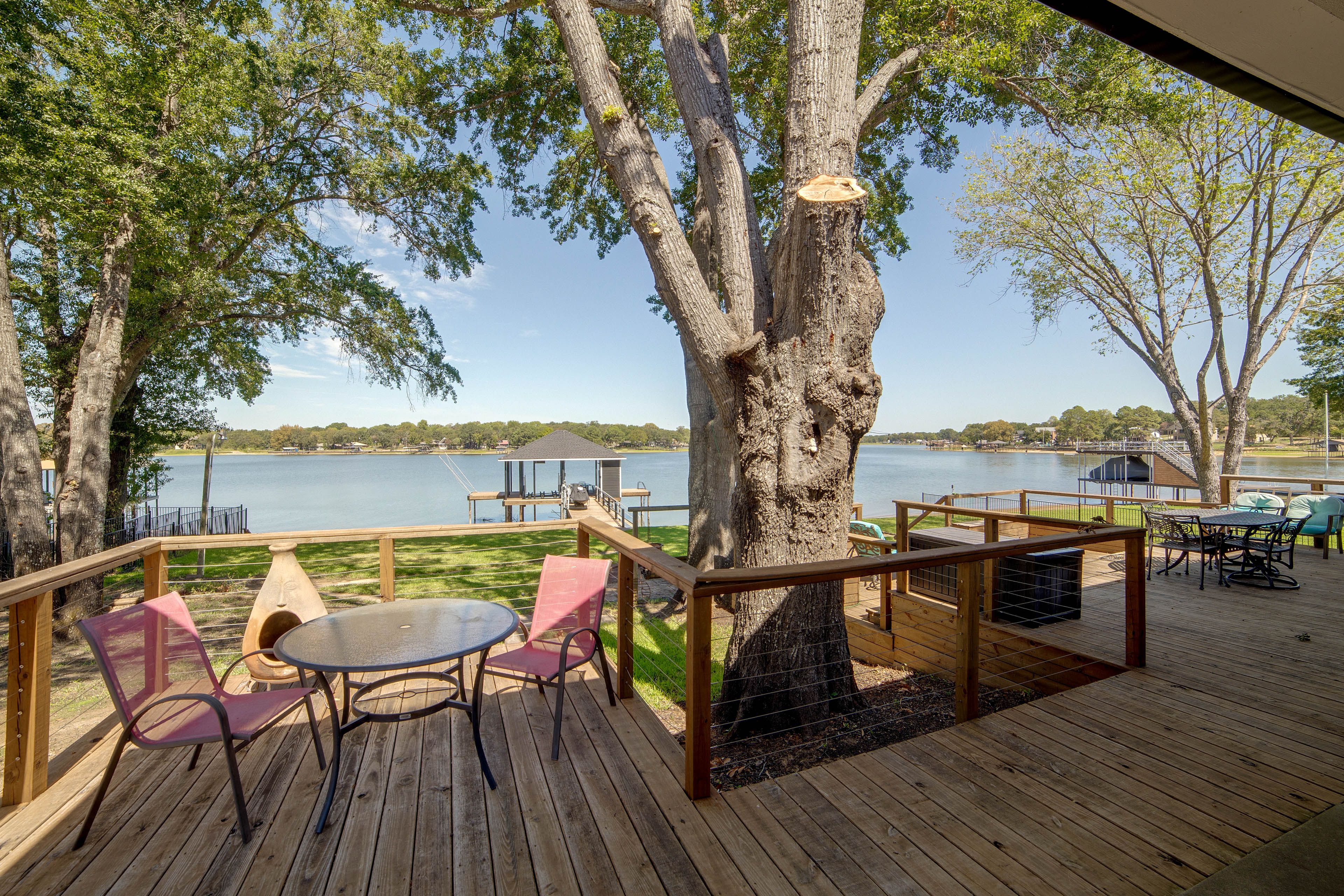Deck | Dining Areas | Fire Pit