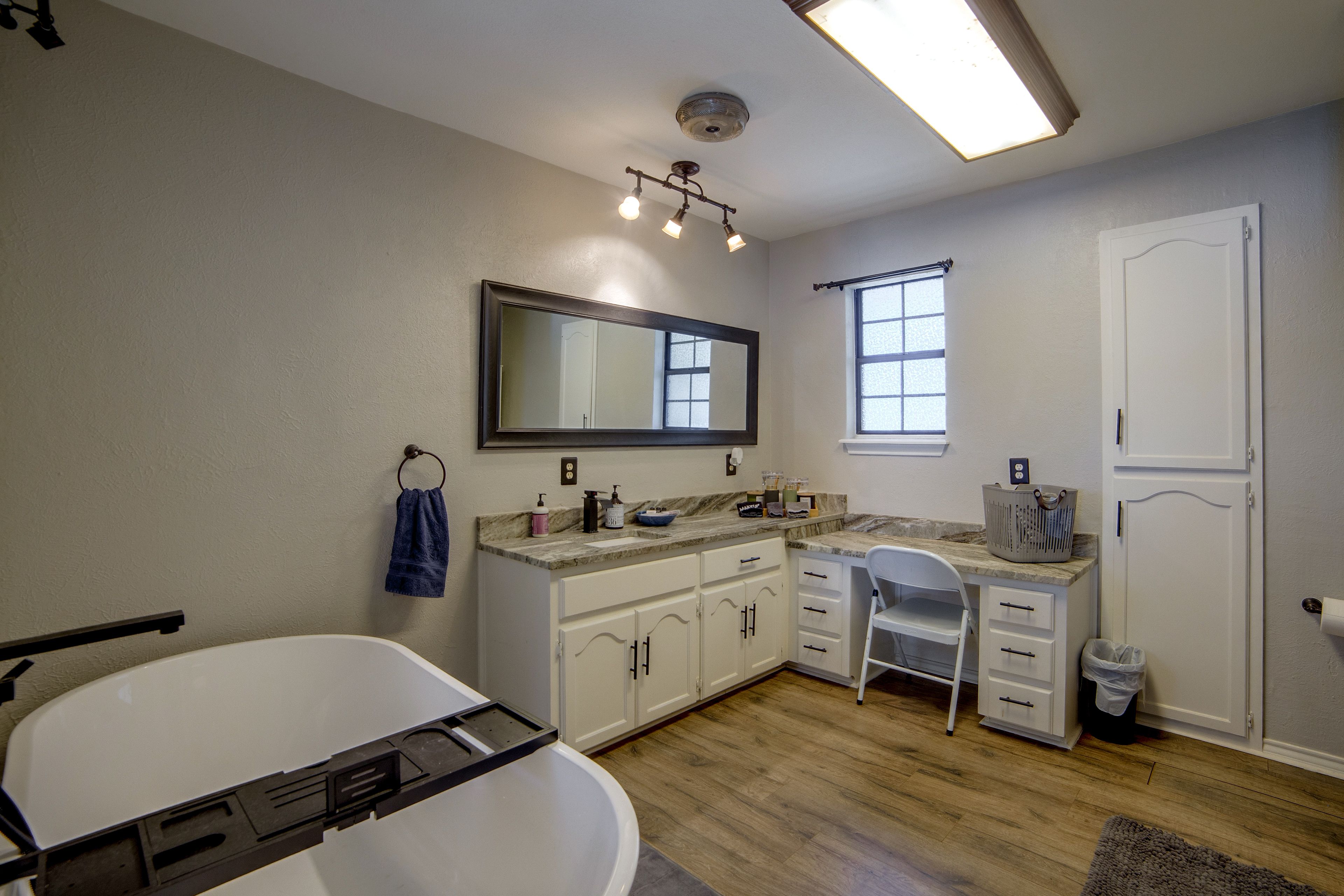 Bathroom | Shower