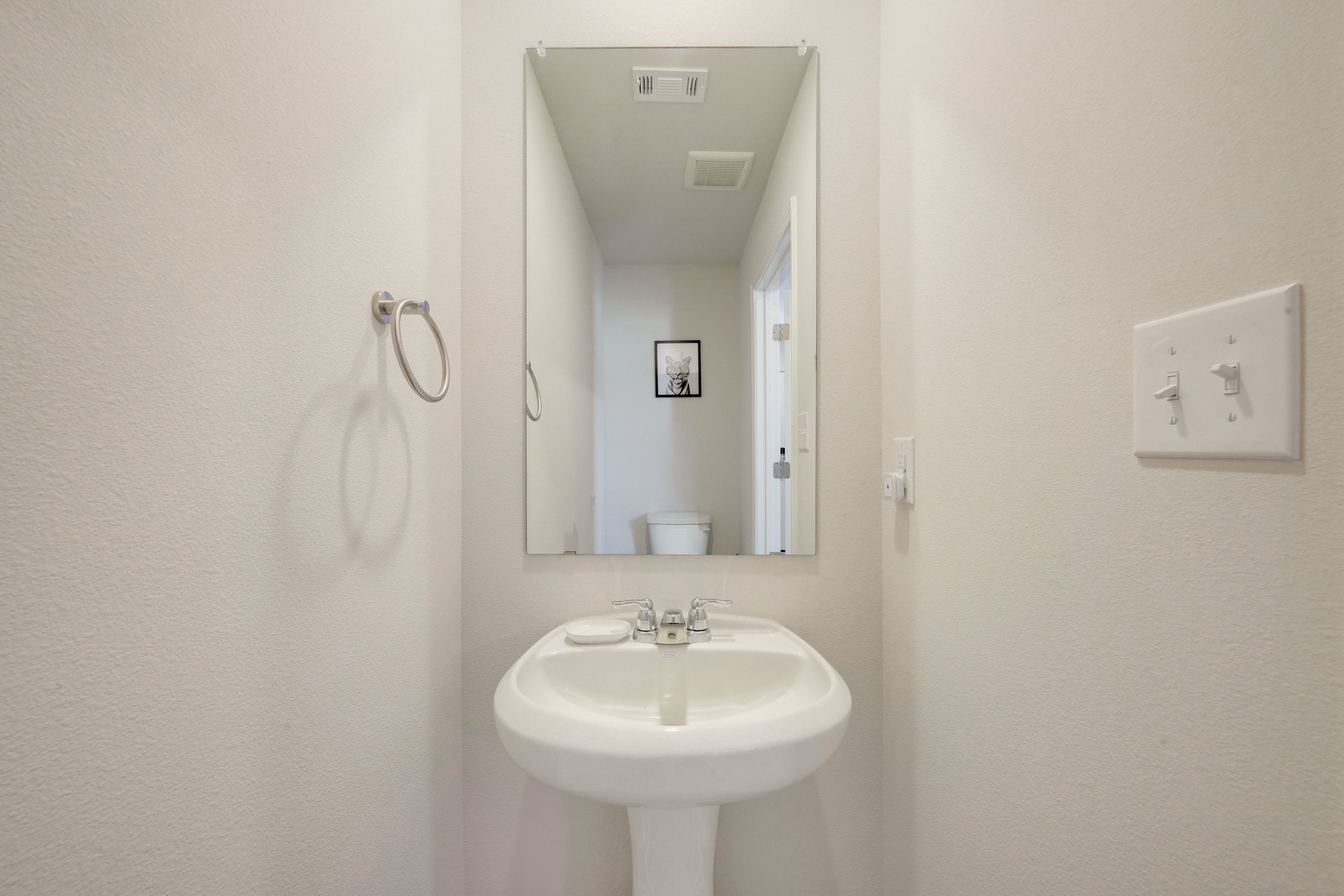 Half Bathroom | 1st Floor
