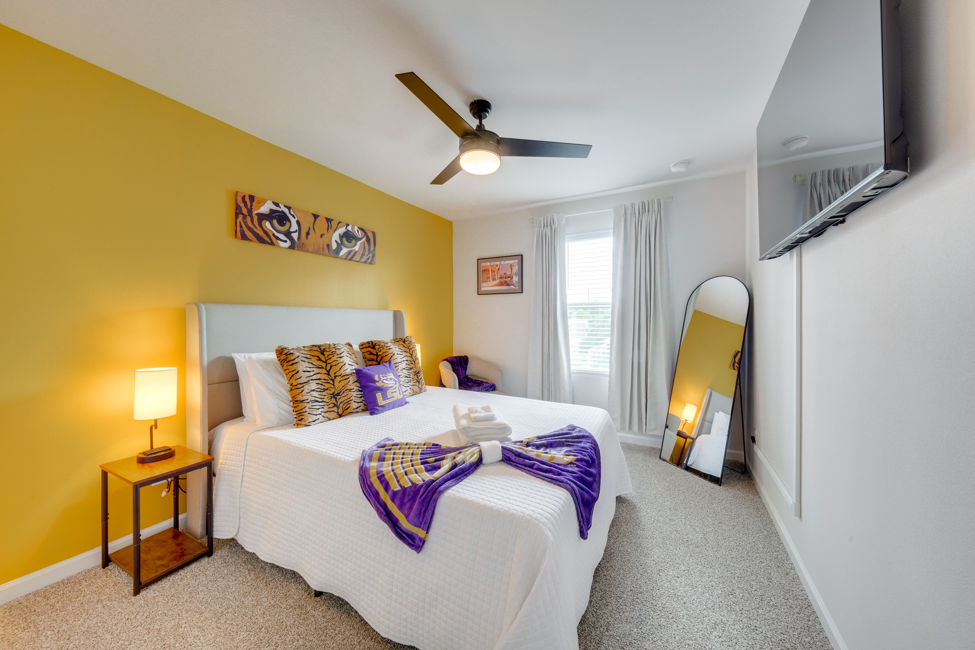 Bedroom 2 (Mike The Tiger Room) | 2nd Floor | Queen Bed