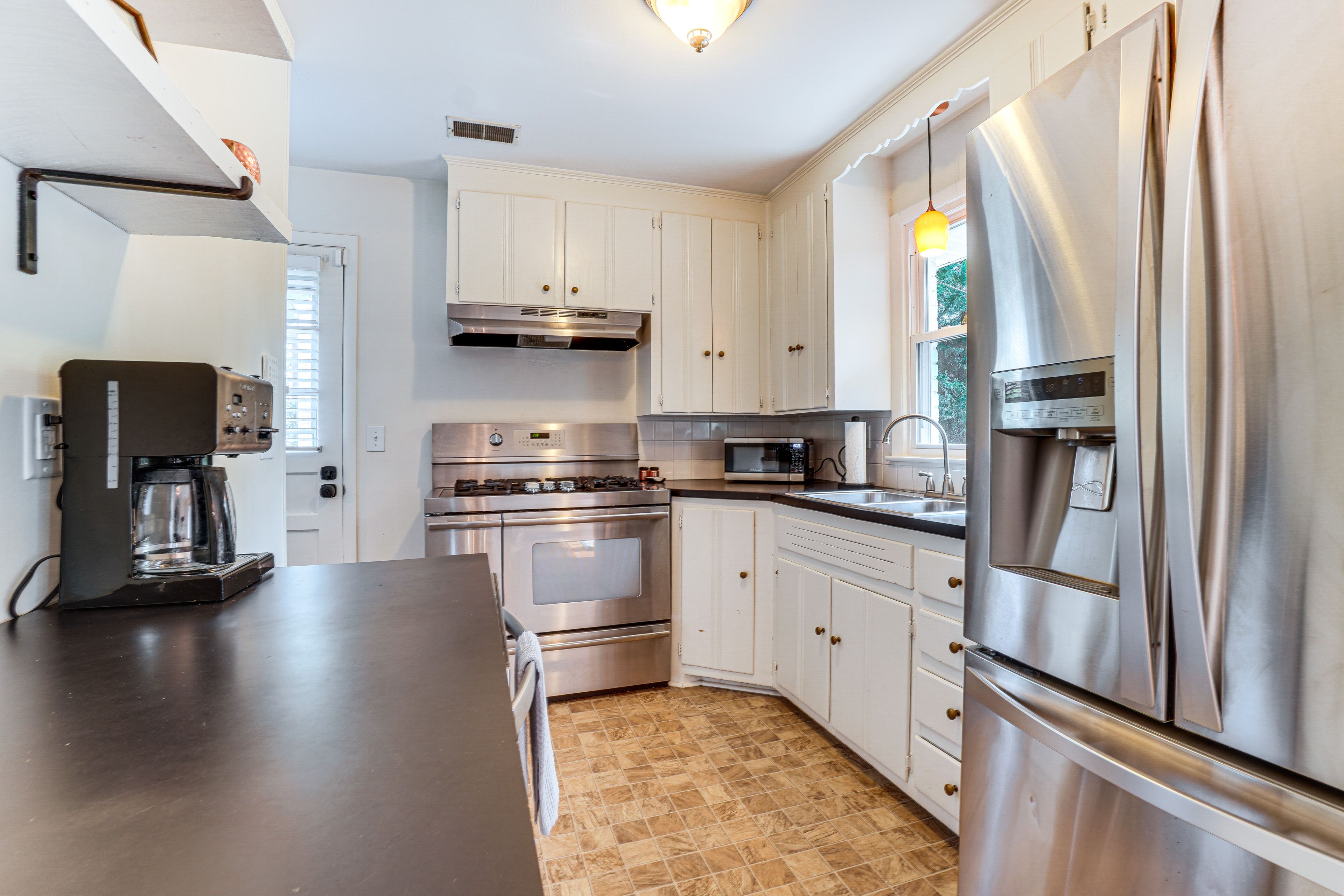 Kitchen | Dishwasher