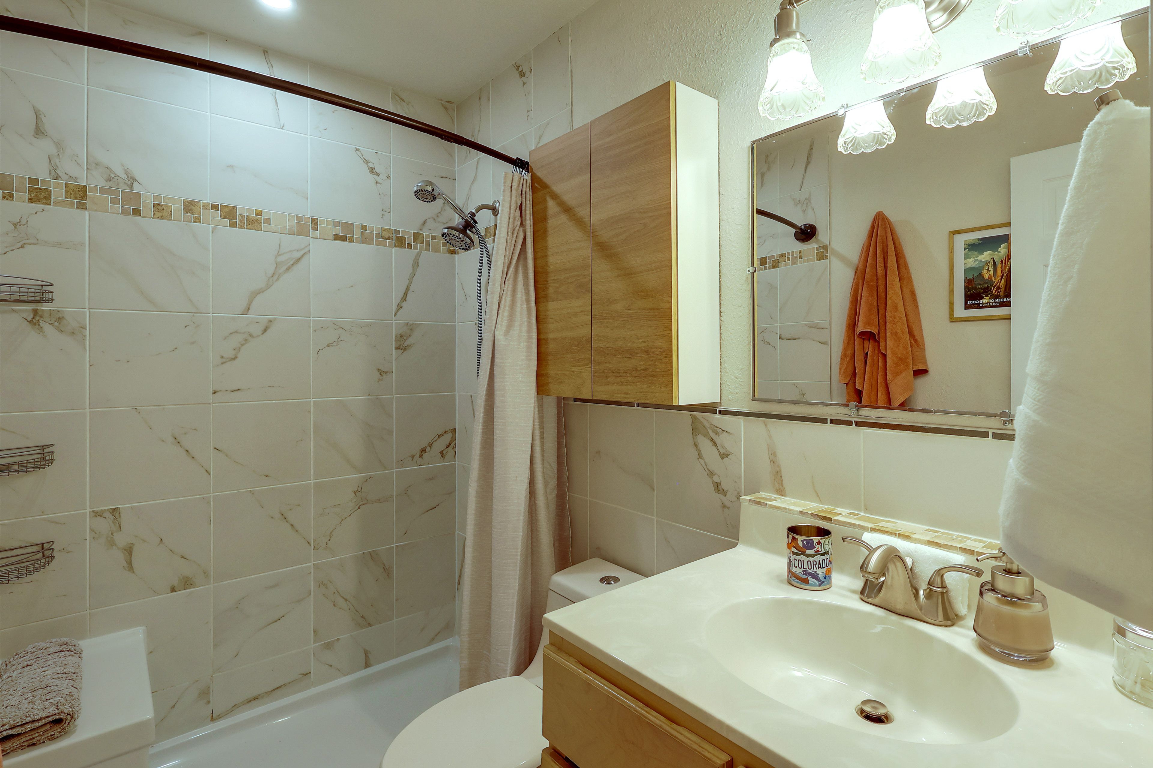 Full Bathroom