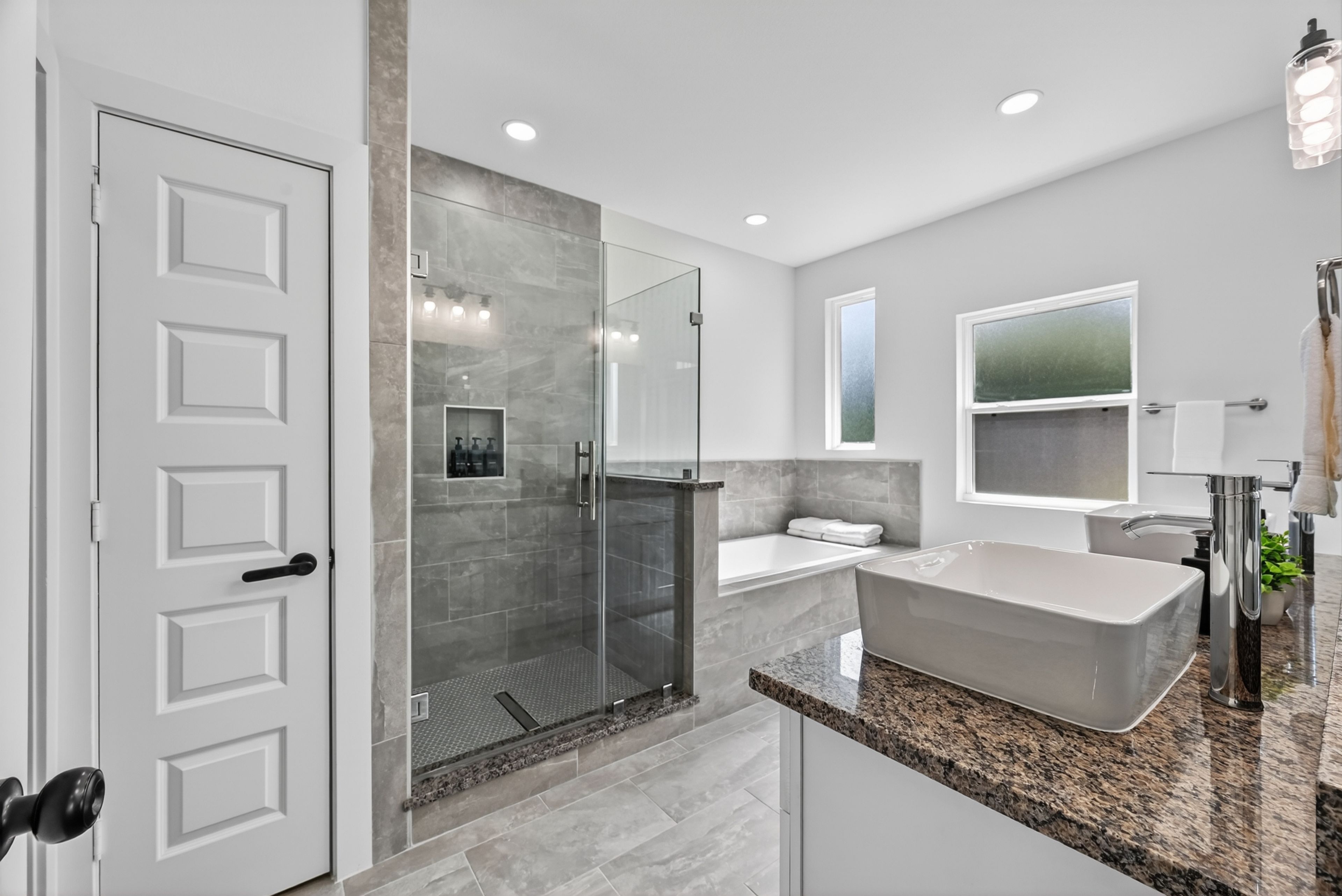 En-Suite Bath