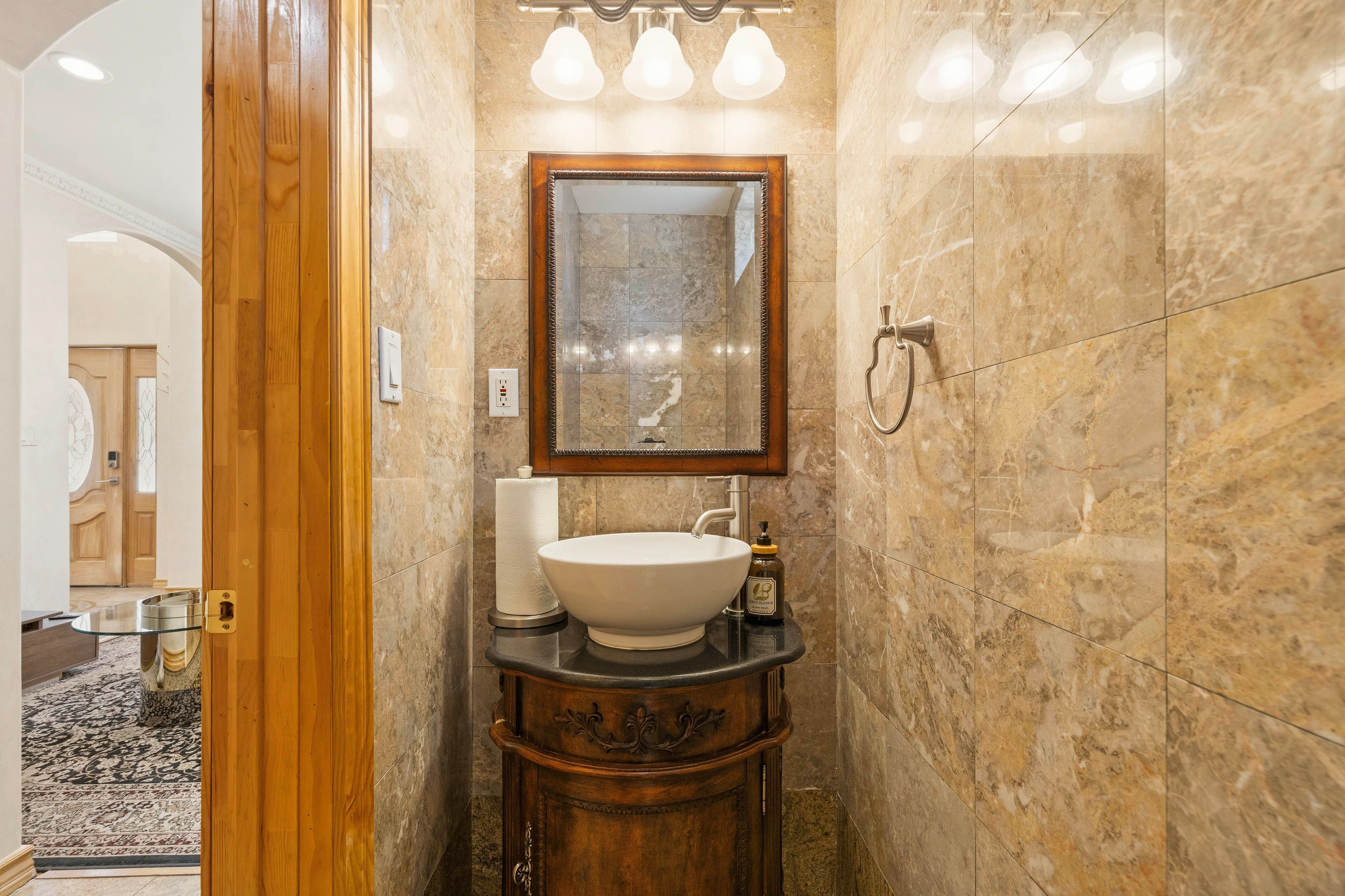 Half Bathroom | 1st Floor