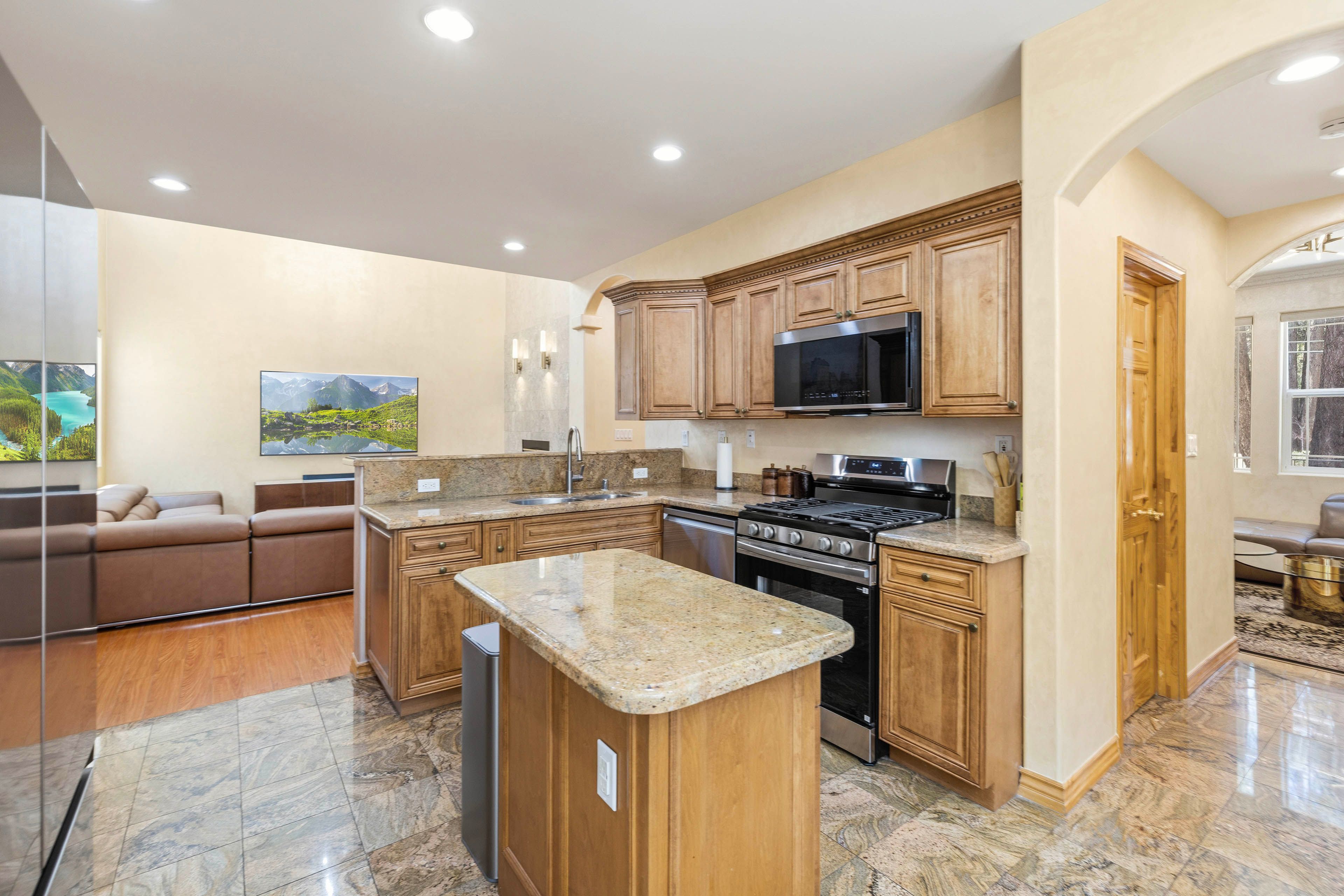 Kitchen | 1st Floor
