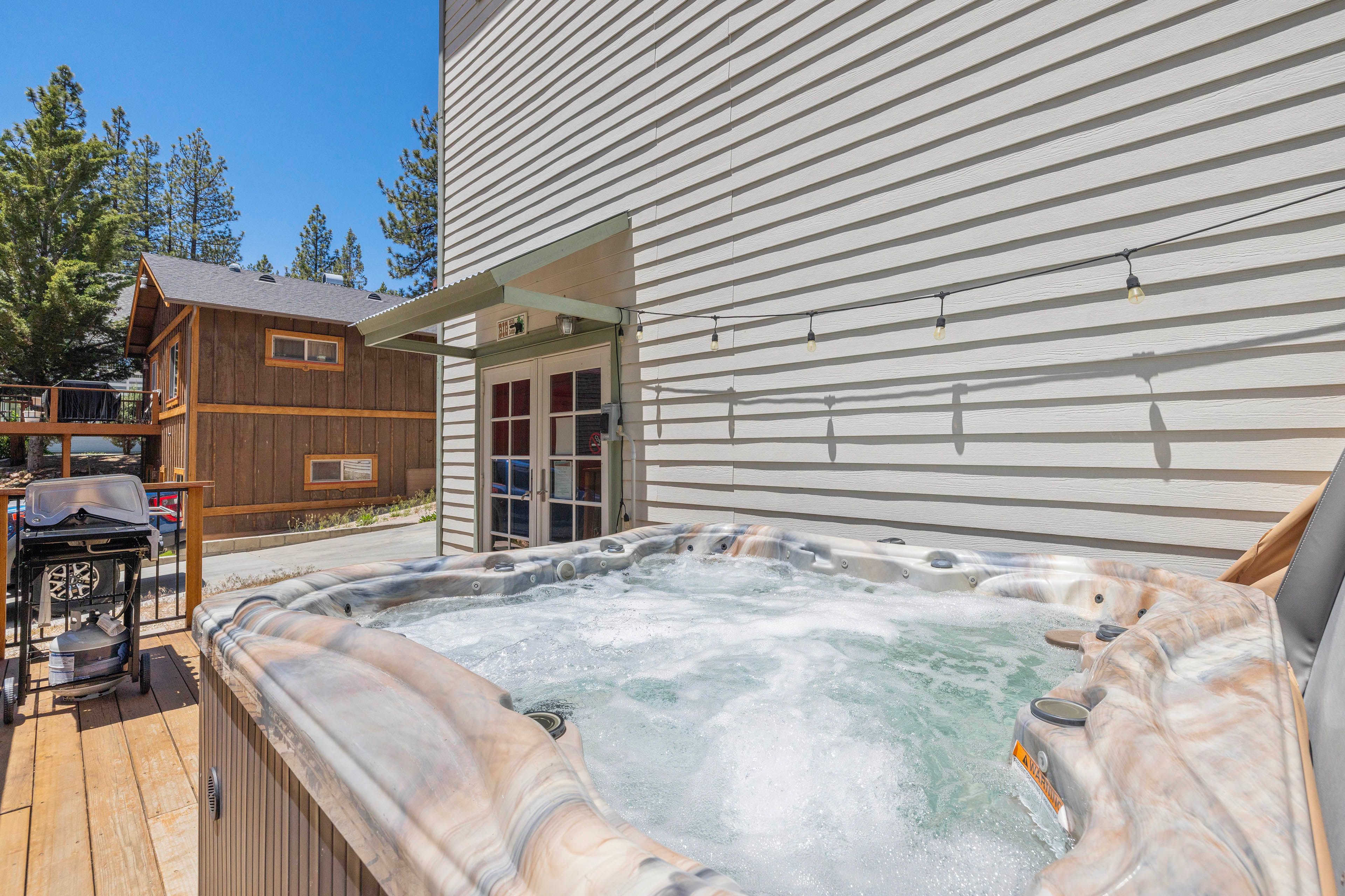 Big Bear Vacation Rental | 4BR | 2.5BA | 2,400 Sq Ft