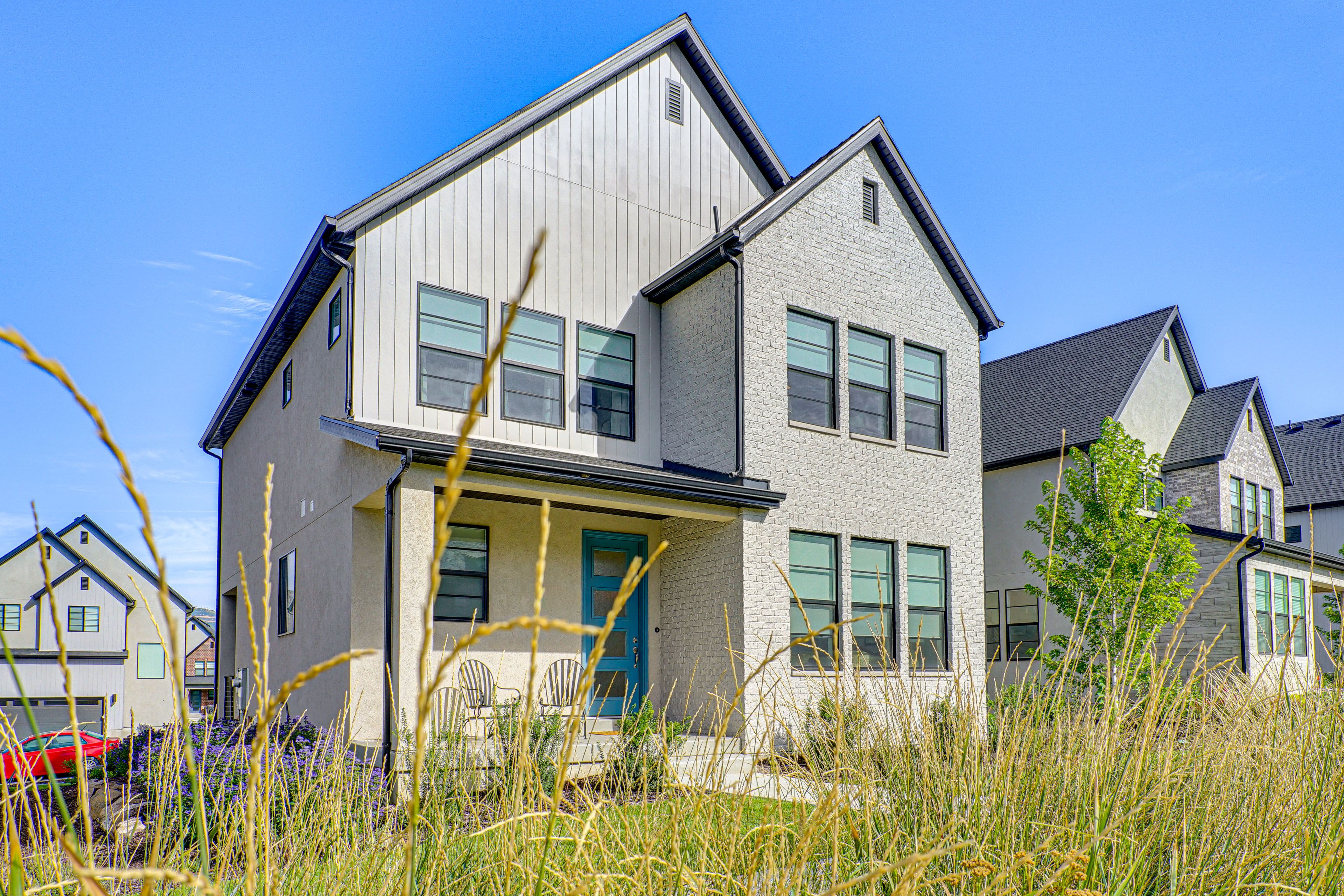 Exterior | Front Porch