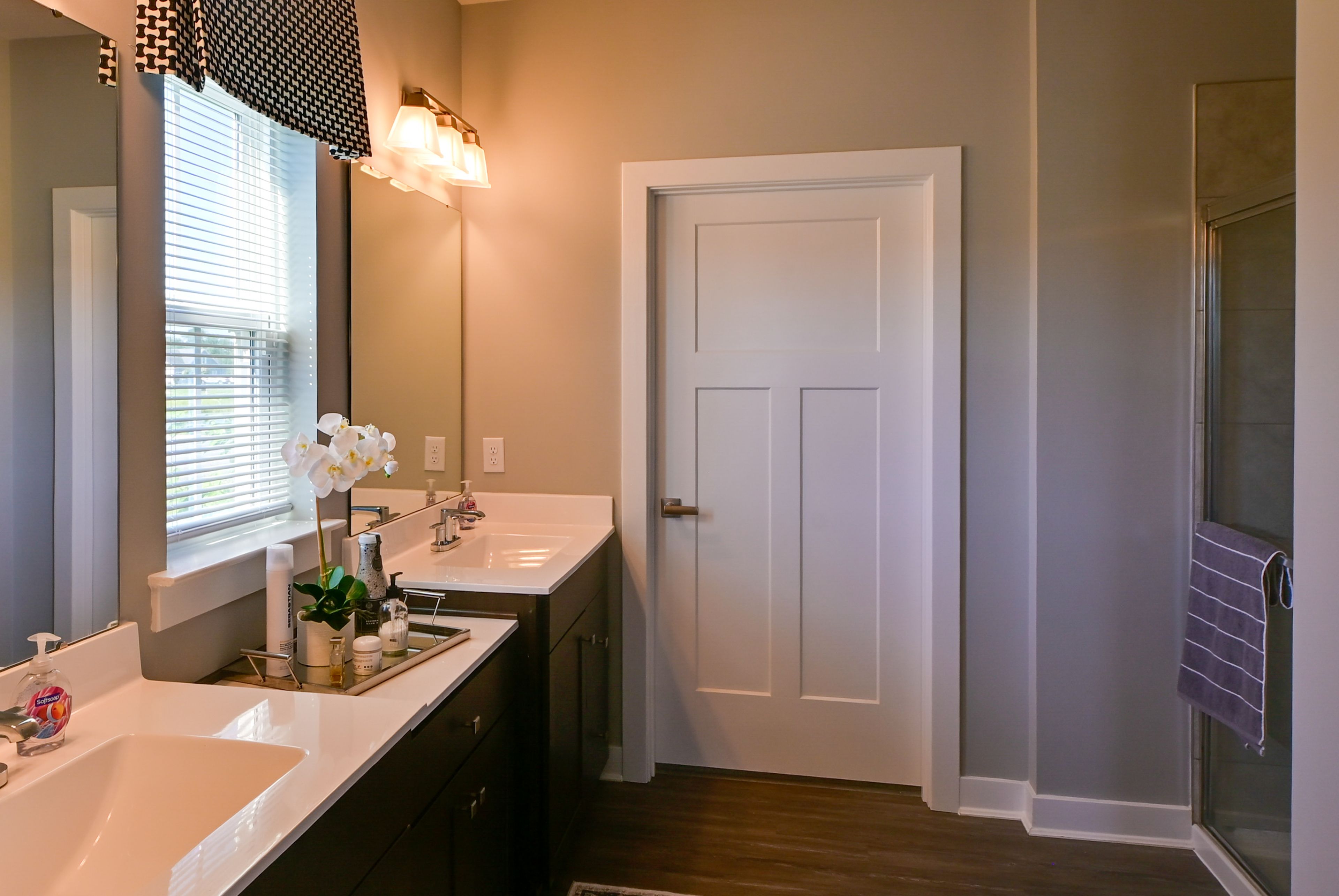 Bathroom | 1st Floor