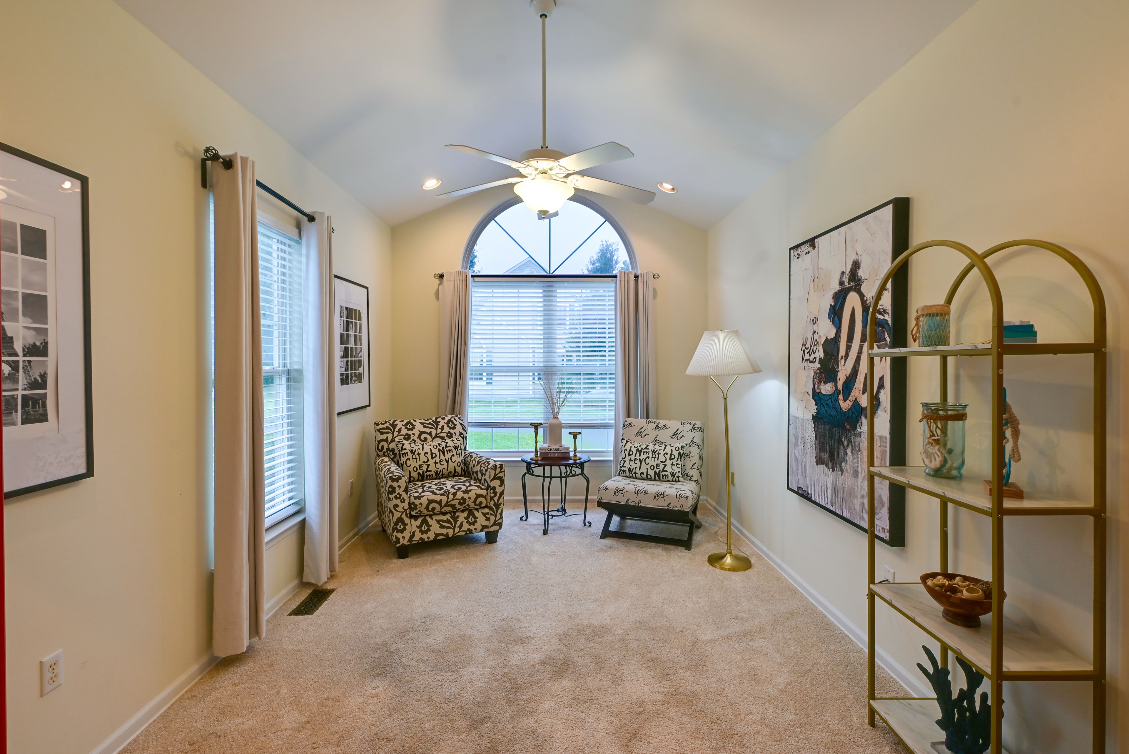 Sitting Room | 1st Floor