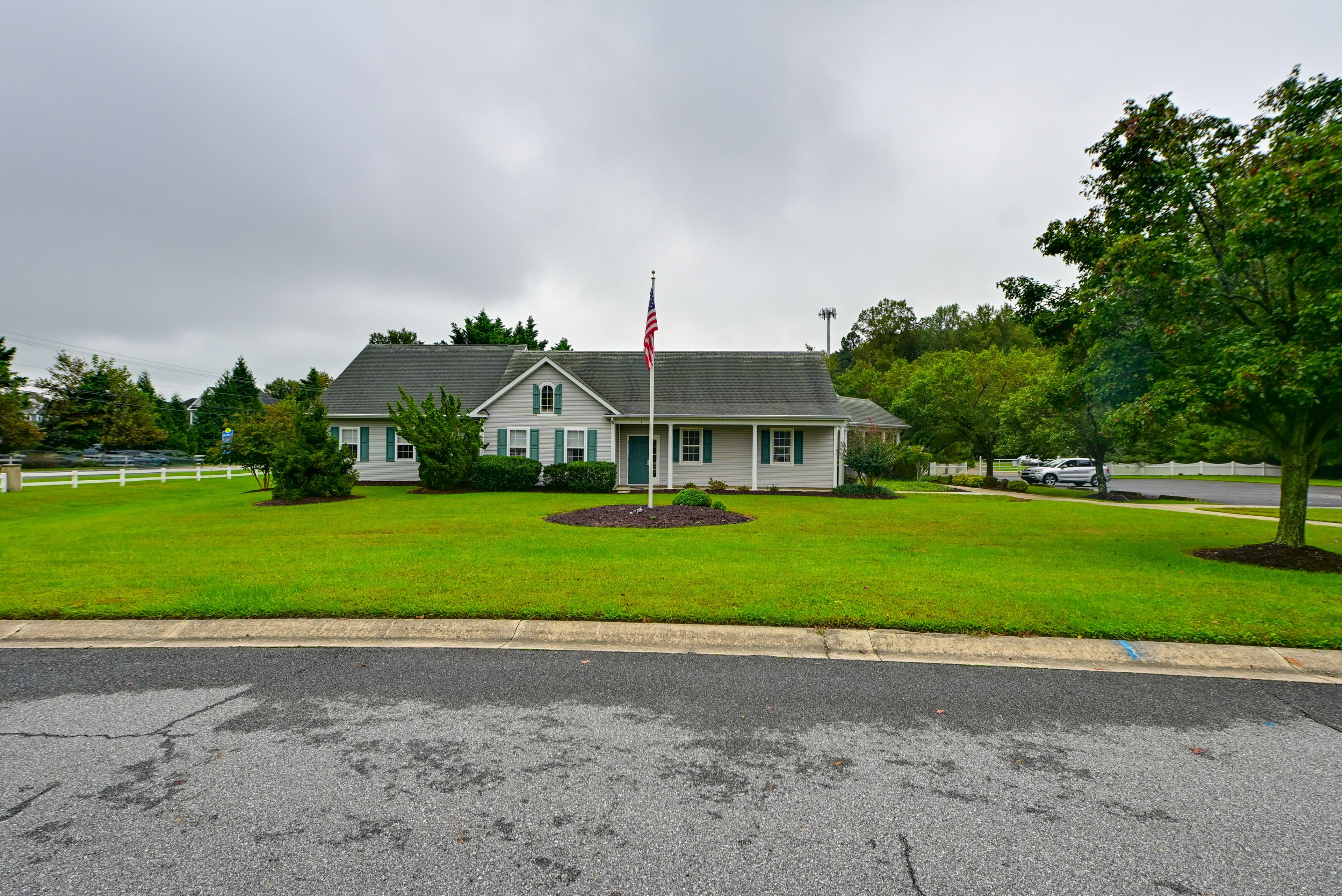 Community Amenities | Outdoor Pool (Open Seasonally)