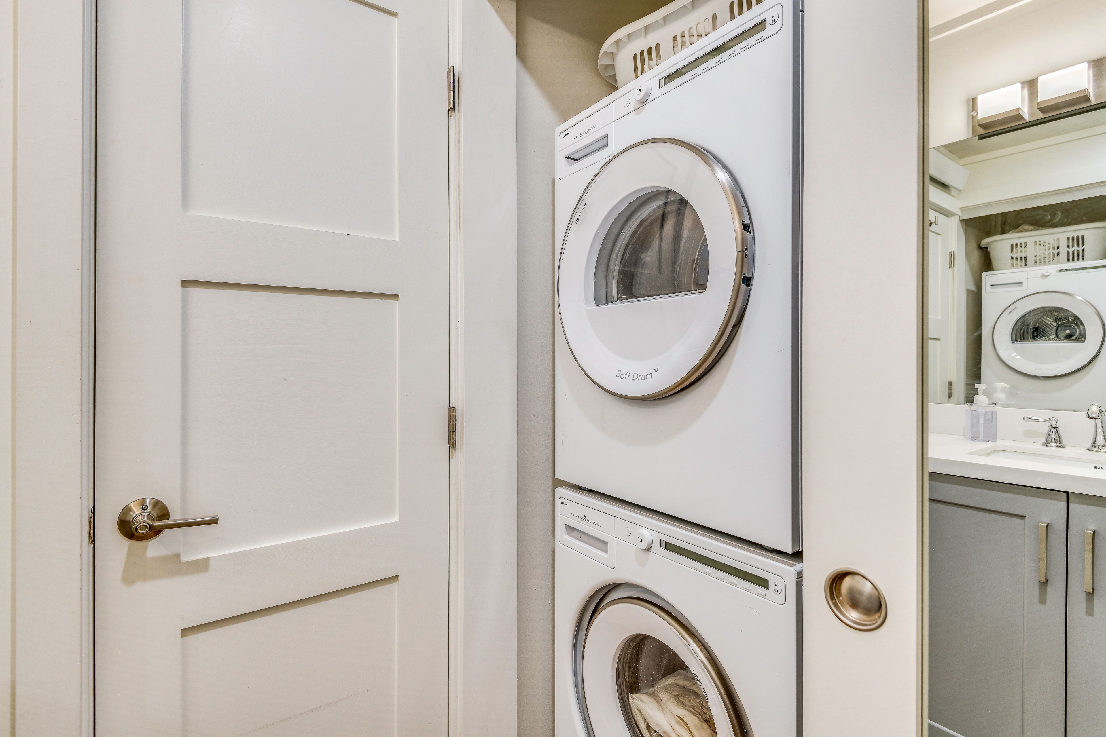 Washer & Dryer