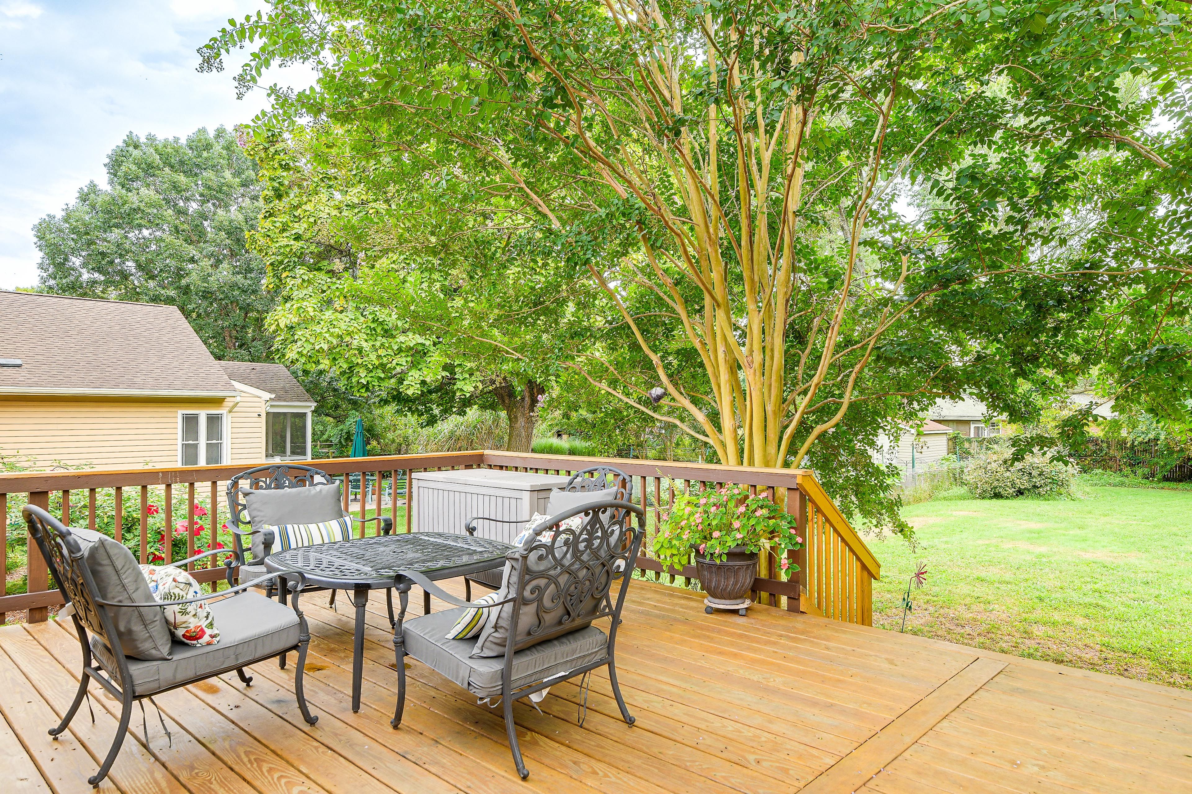 Deck