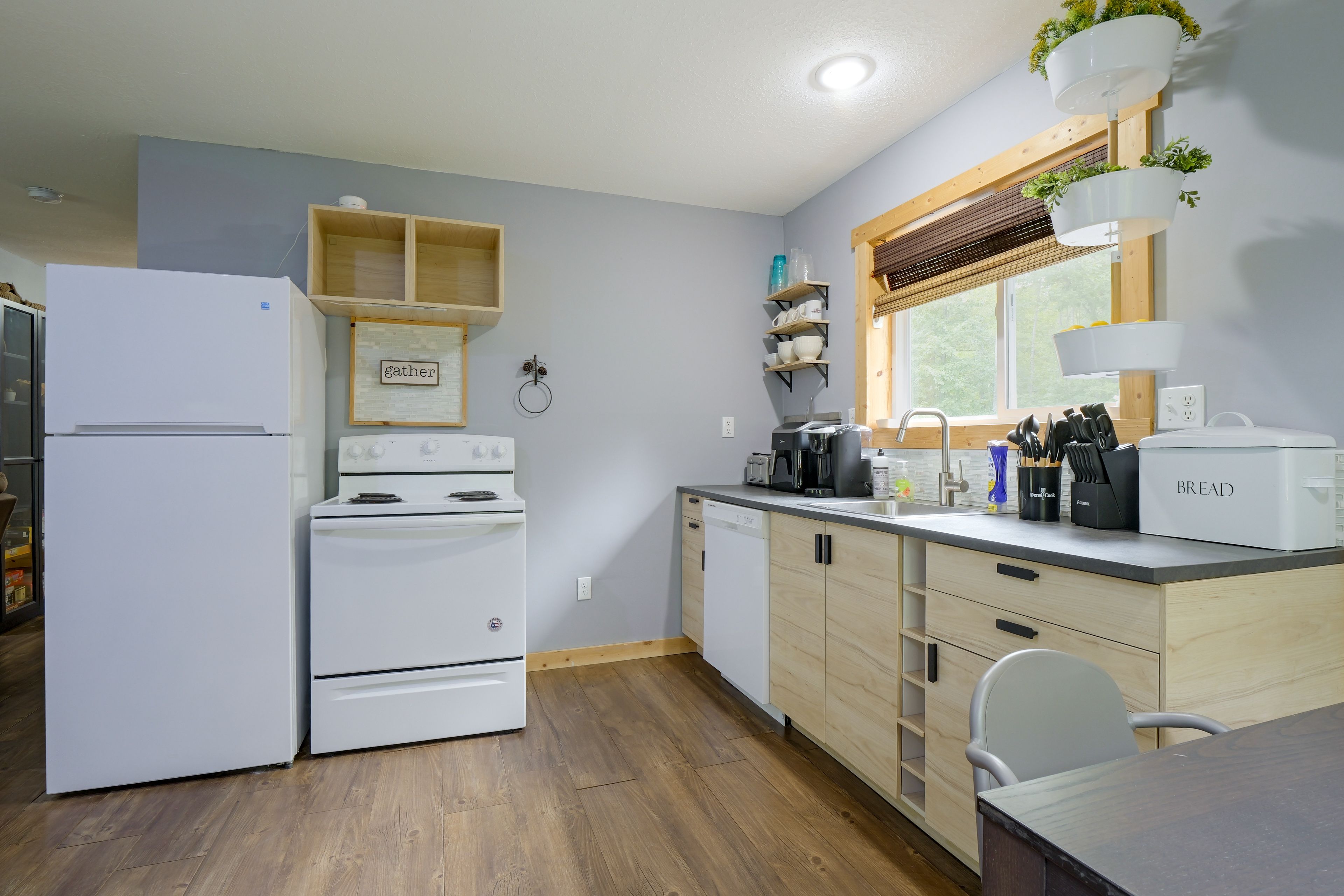 Kitchen | 2nd Floor