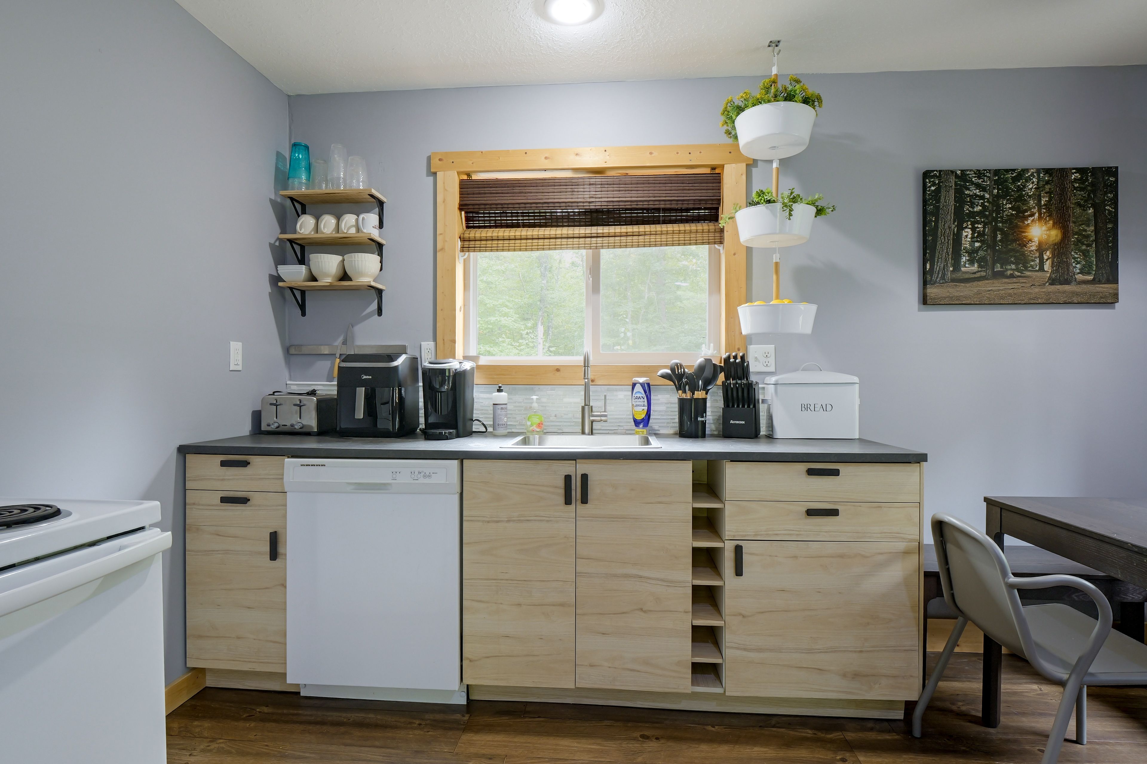 Kitchen | 2nd Floor