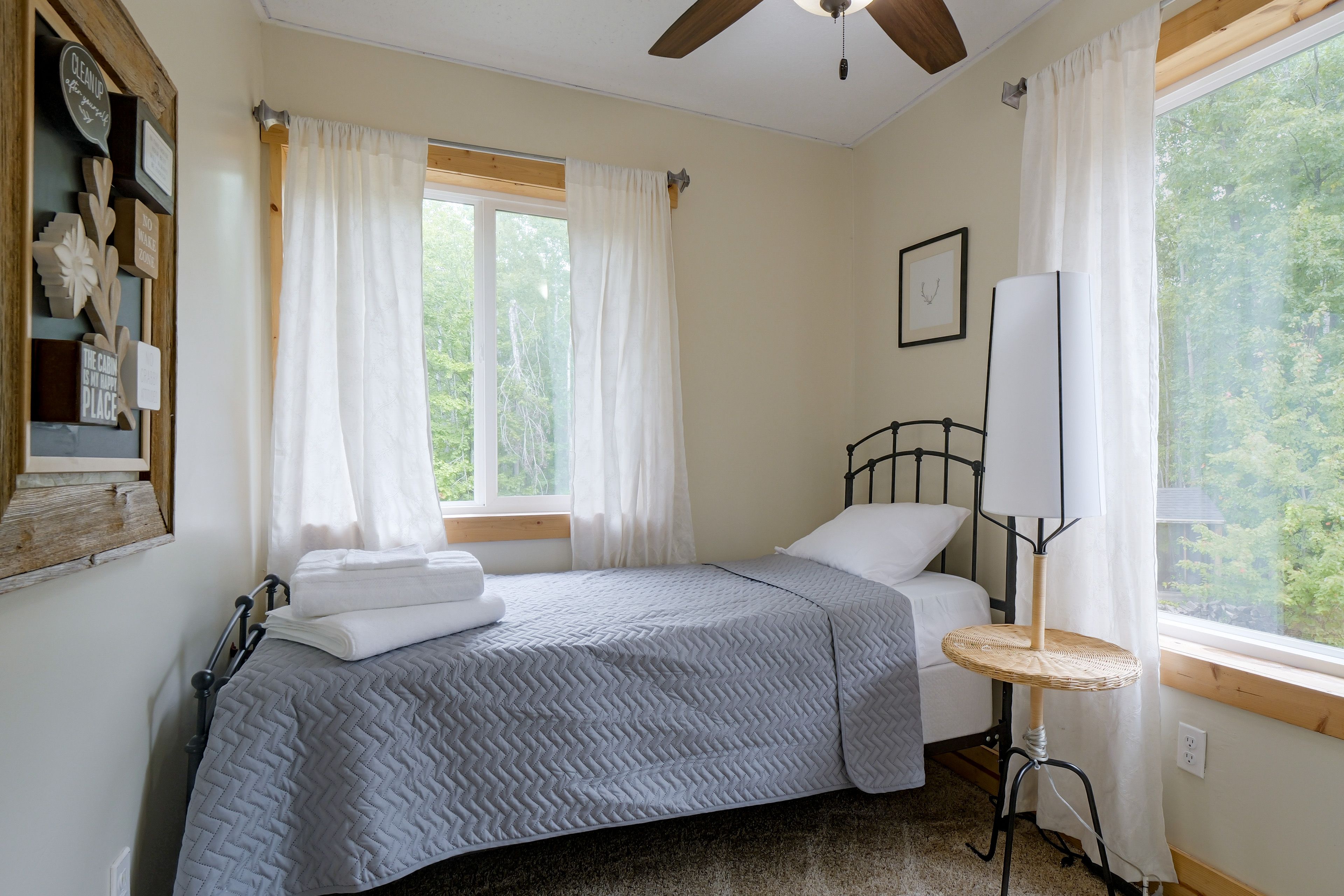 Bedroom 3 | Twin Bed | 2nd Floor