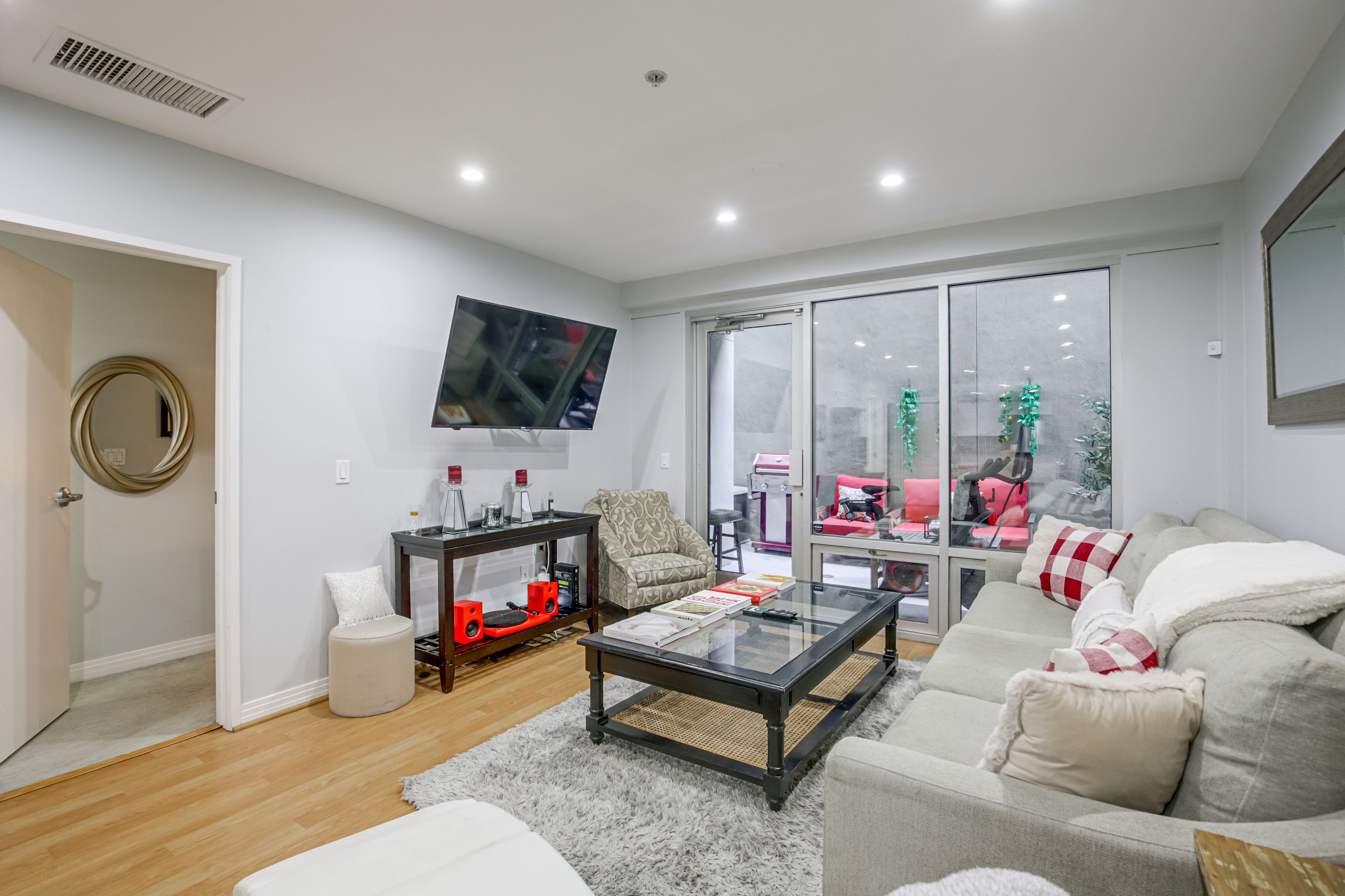 San Diego Vacation Rental | 2BR | 2BA | 1,030 Sq Ft | Step-Free Access