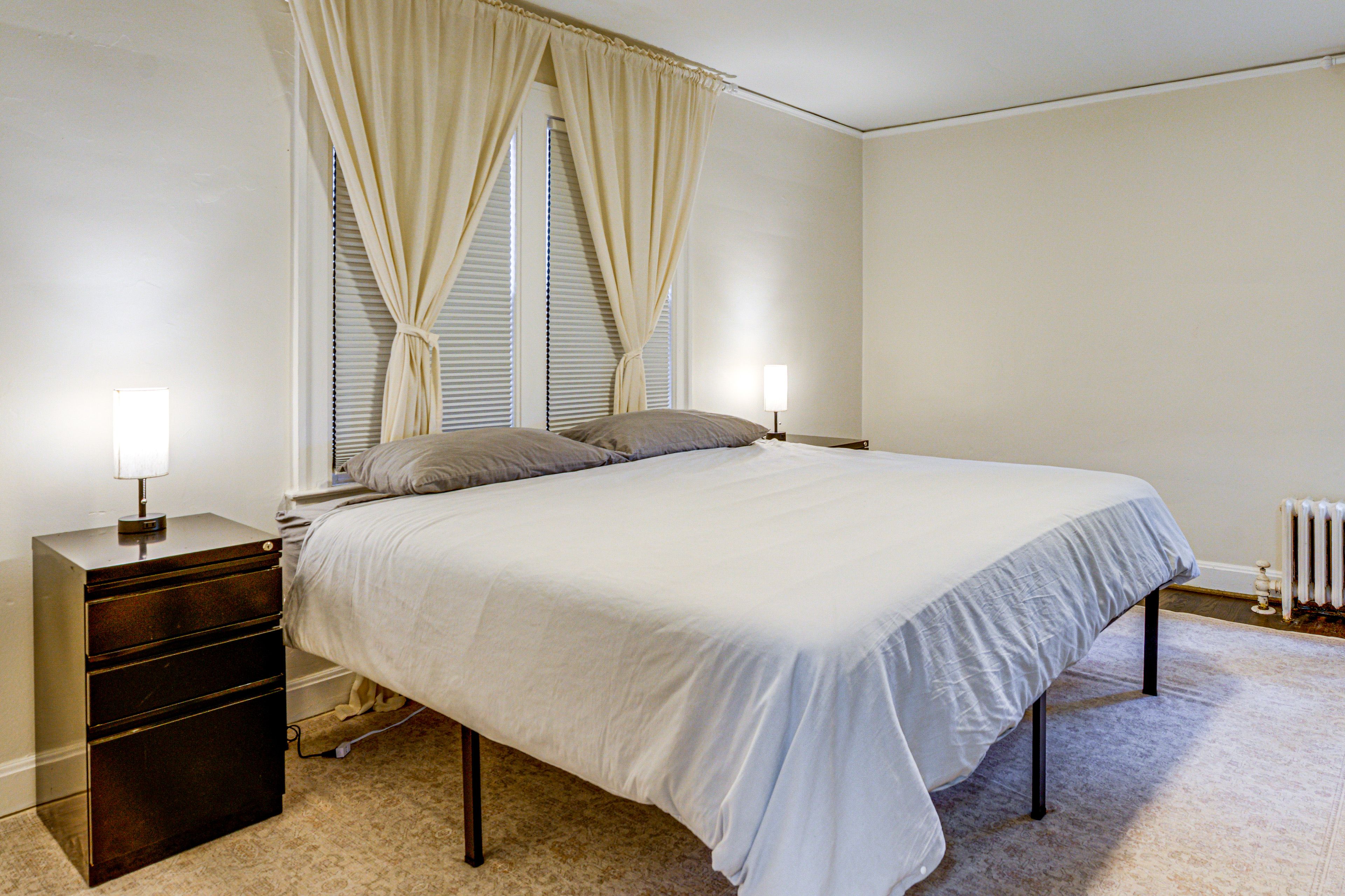 Bedroom 2 | Queen Bed | 2nd Floor
