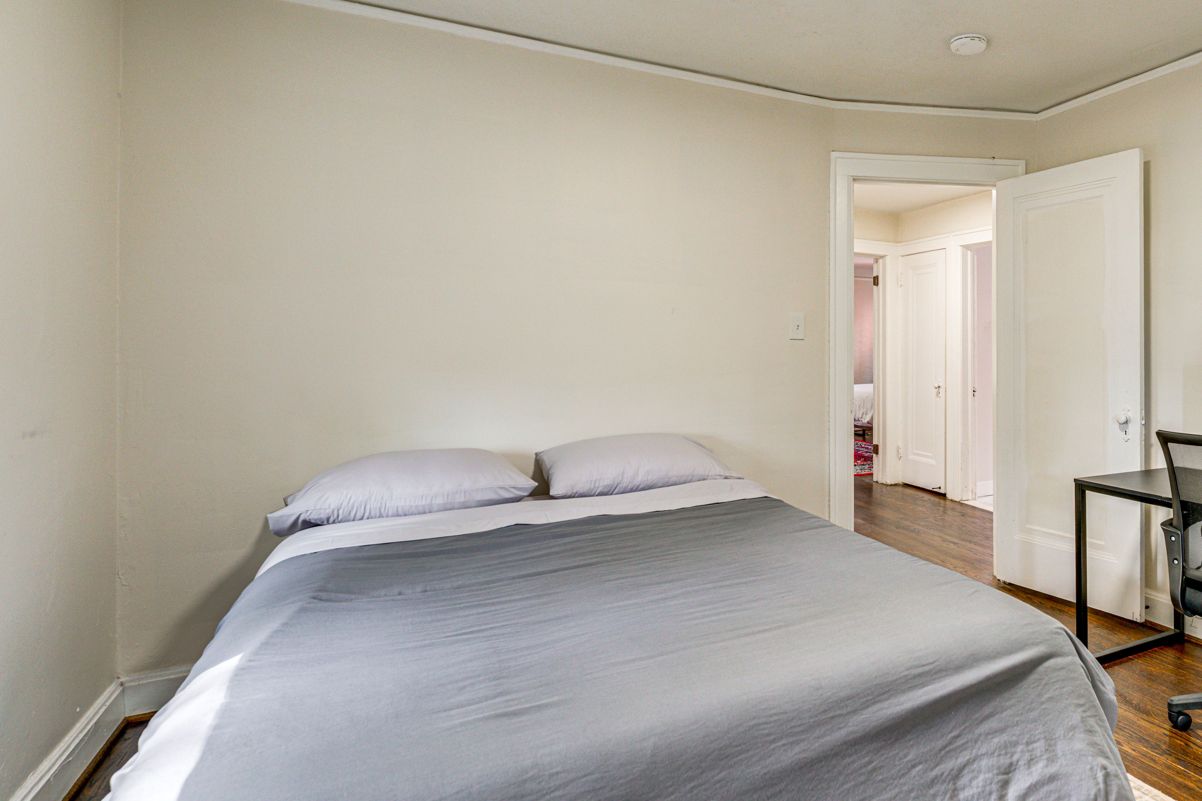 Bedroom 3 | Queen Bed | 2nd Floor