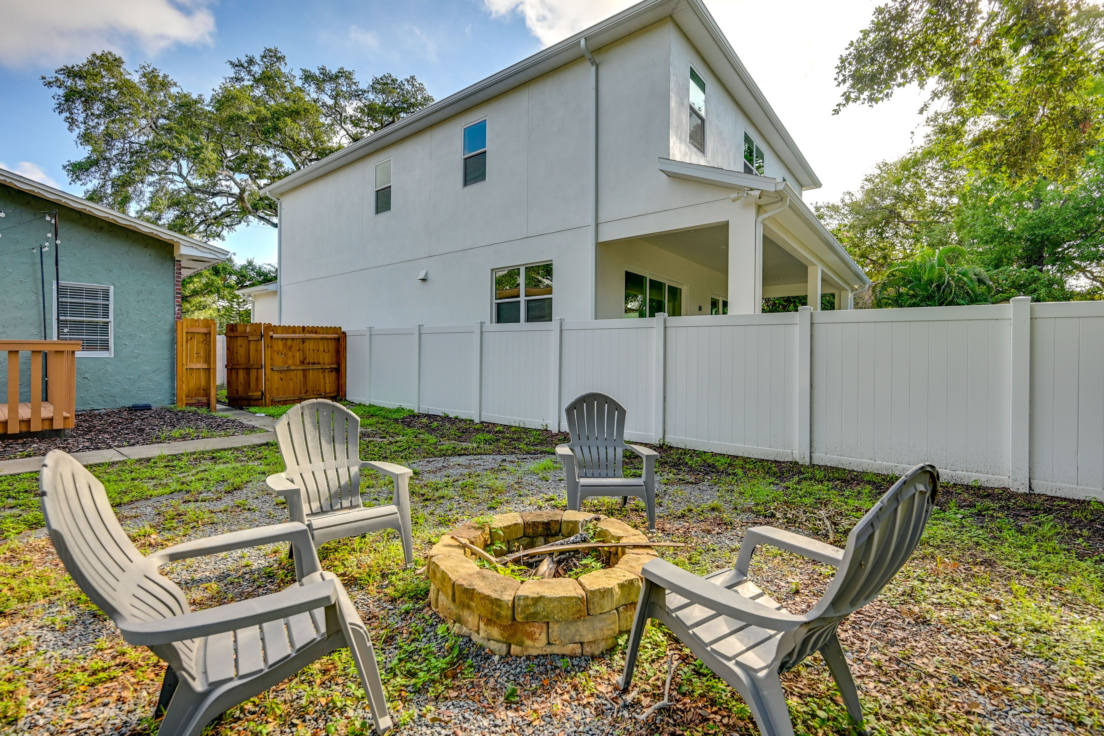 Tampa Vacation Rental | 1BR | 1BA | 600 Sq Ft