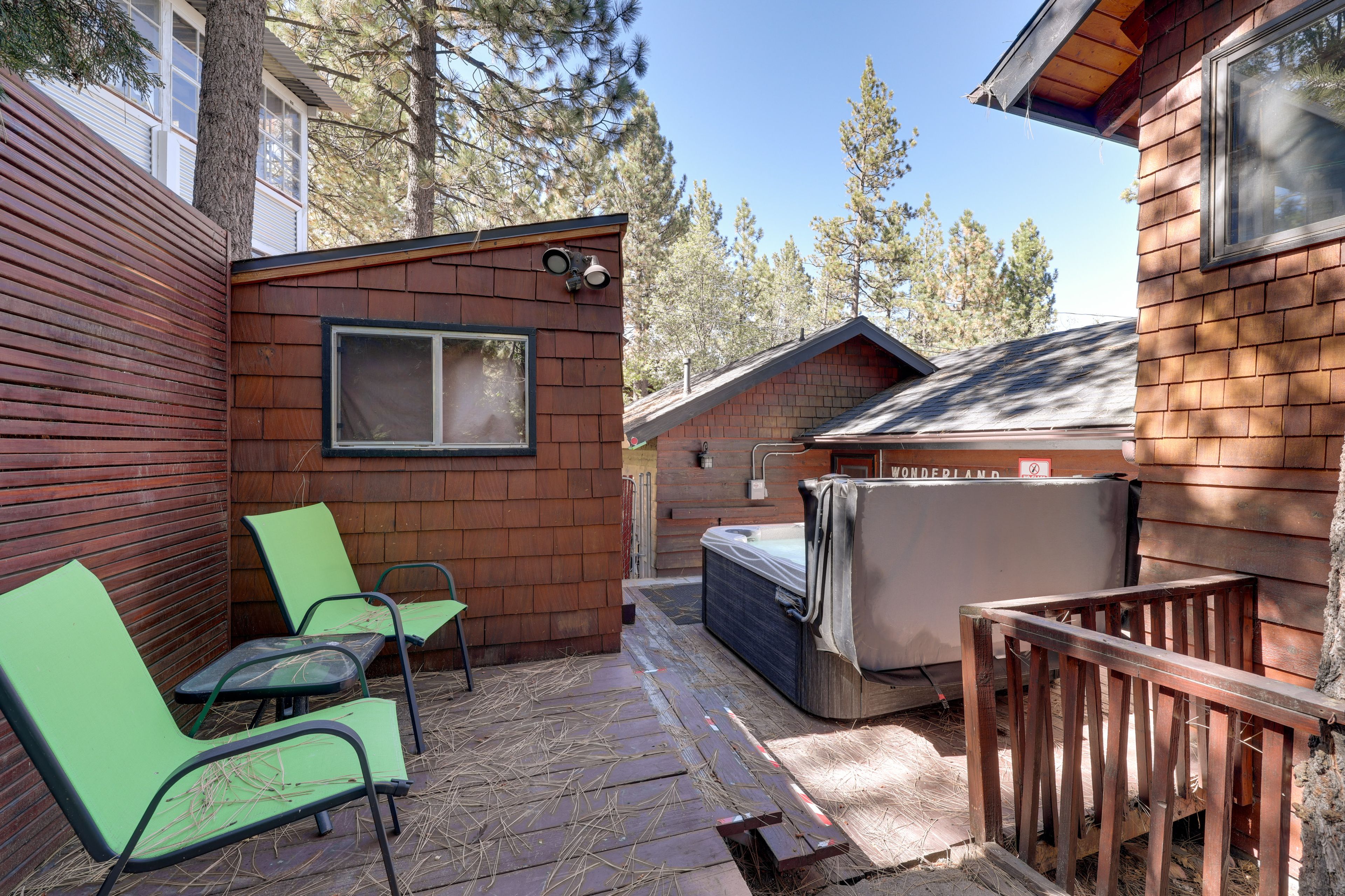 Furnished Deck | Private Hot Tub