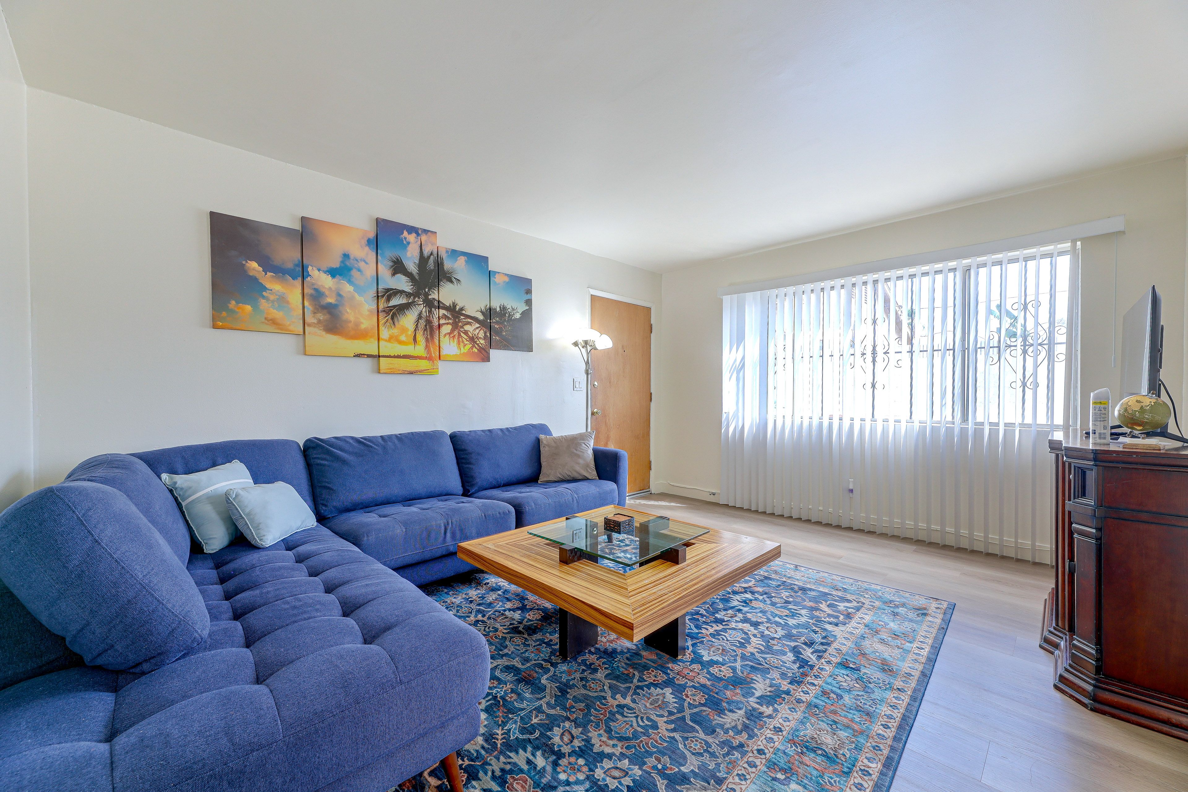 Los Angeles Vacation Rental | 2BR | 1BA | 900 Sq Ft