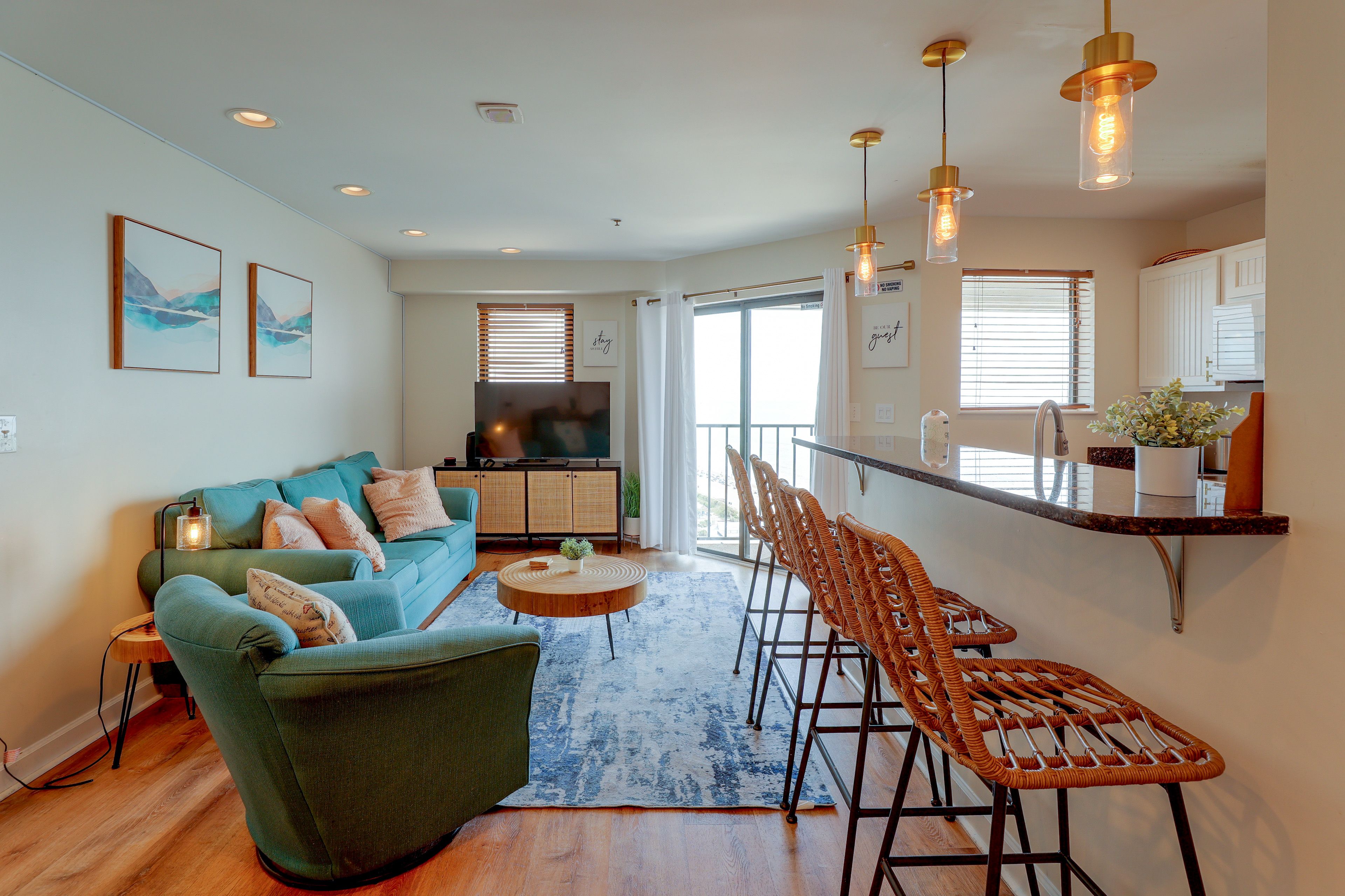 Living Area | Full Sleeper Sofa | Single-Story Unit