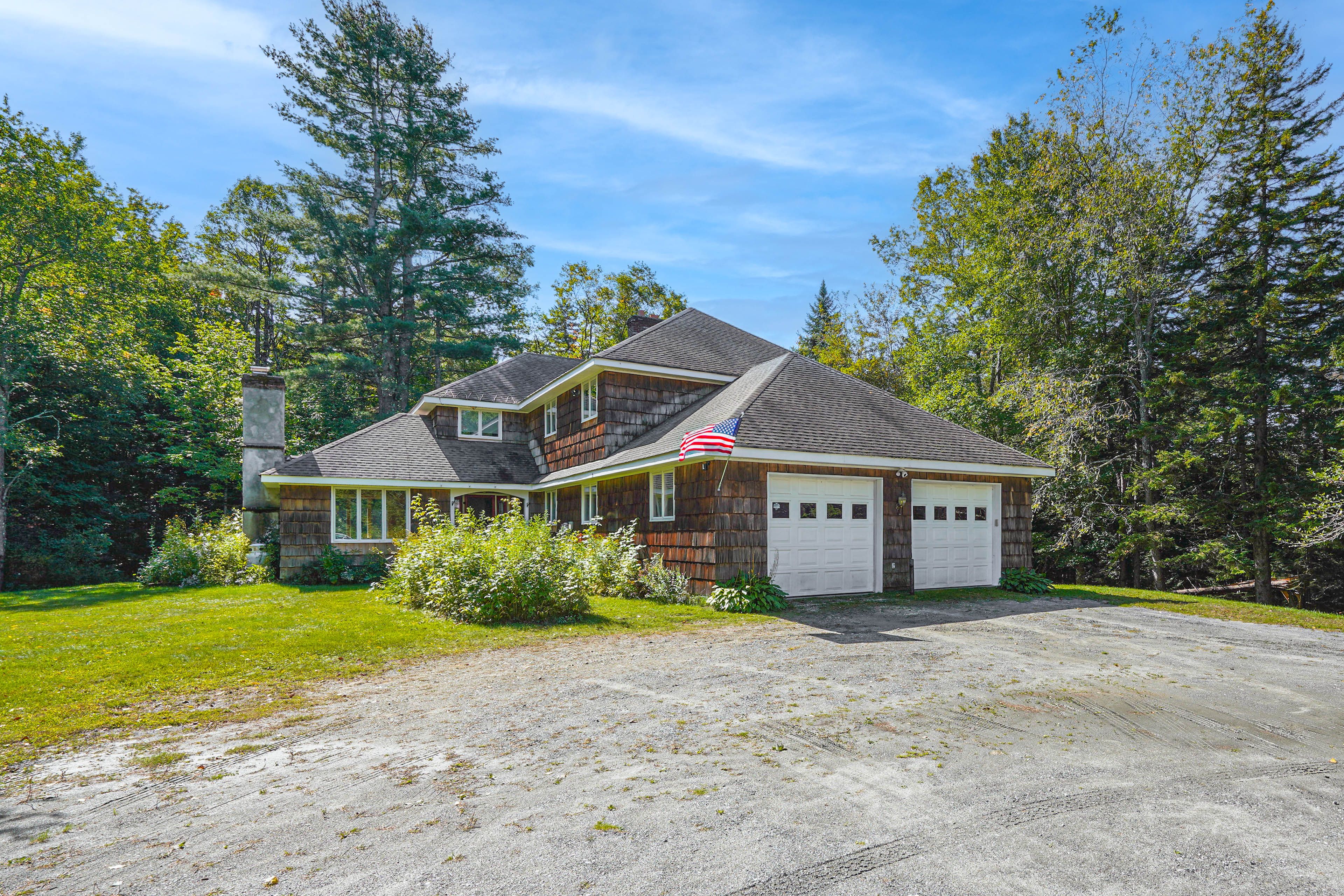 Garage Parking | 1 Vehicle | Driveway Parking | 10 Vehicles