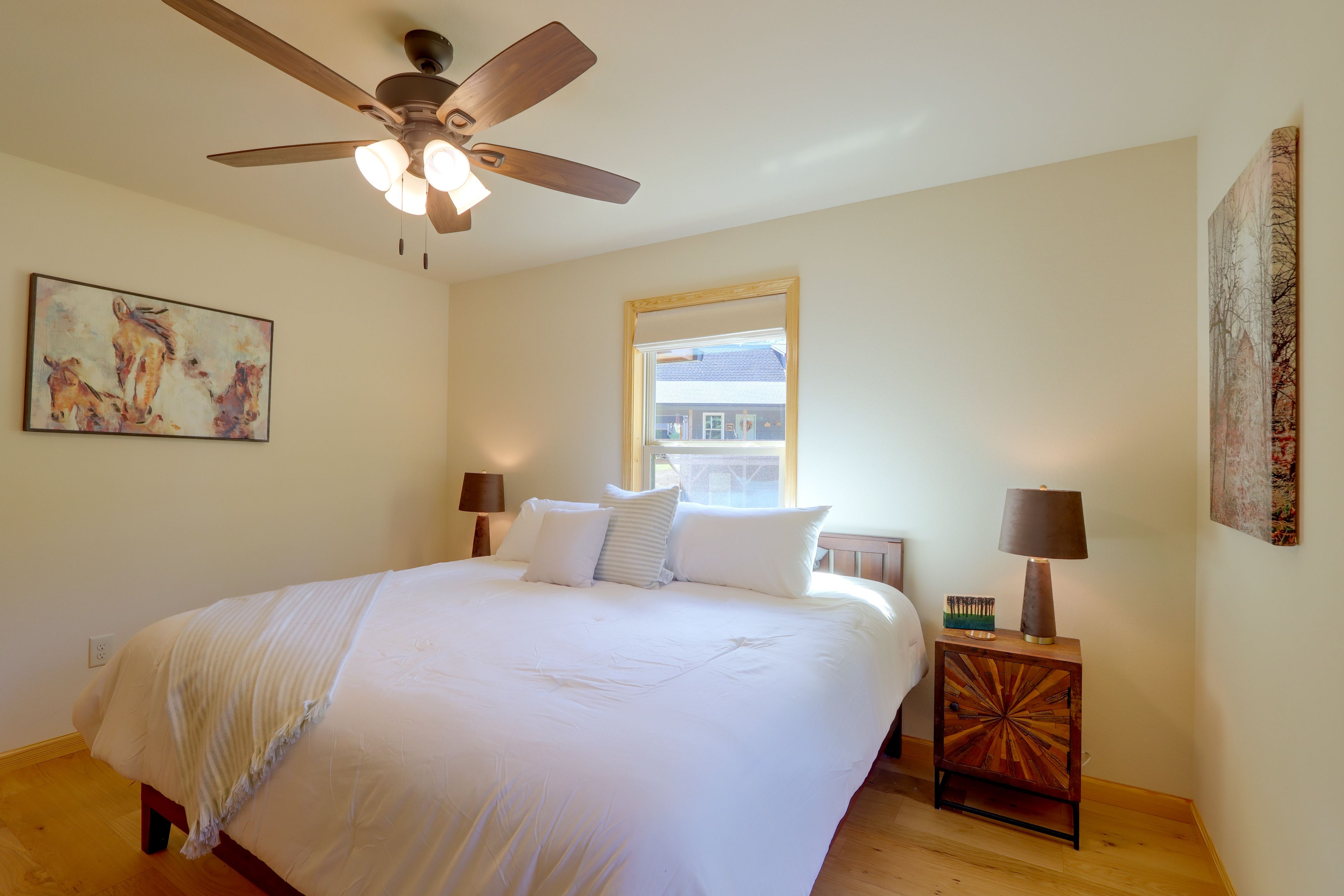 Bedroom 1 | Main Level | King Bed