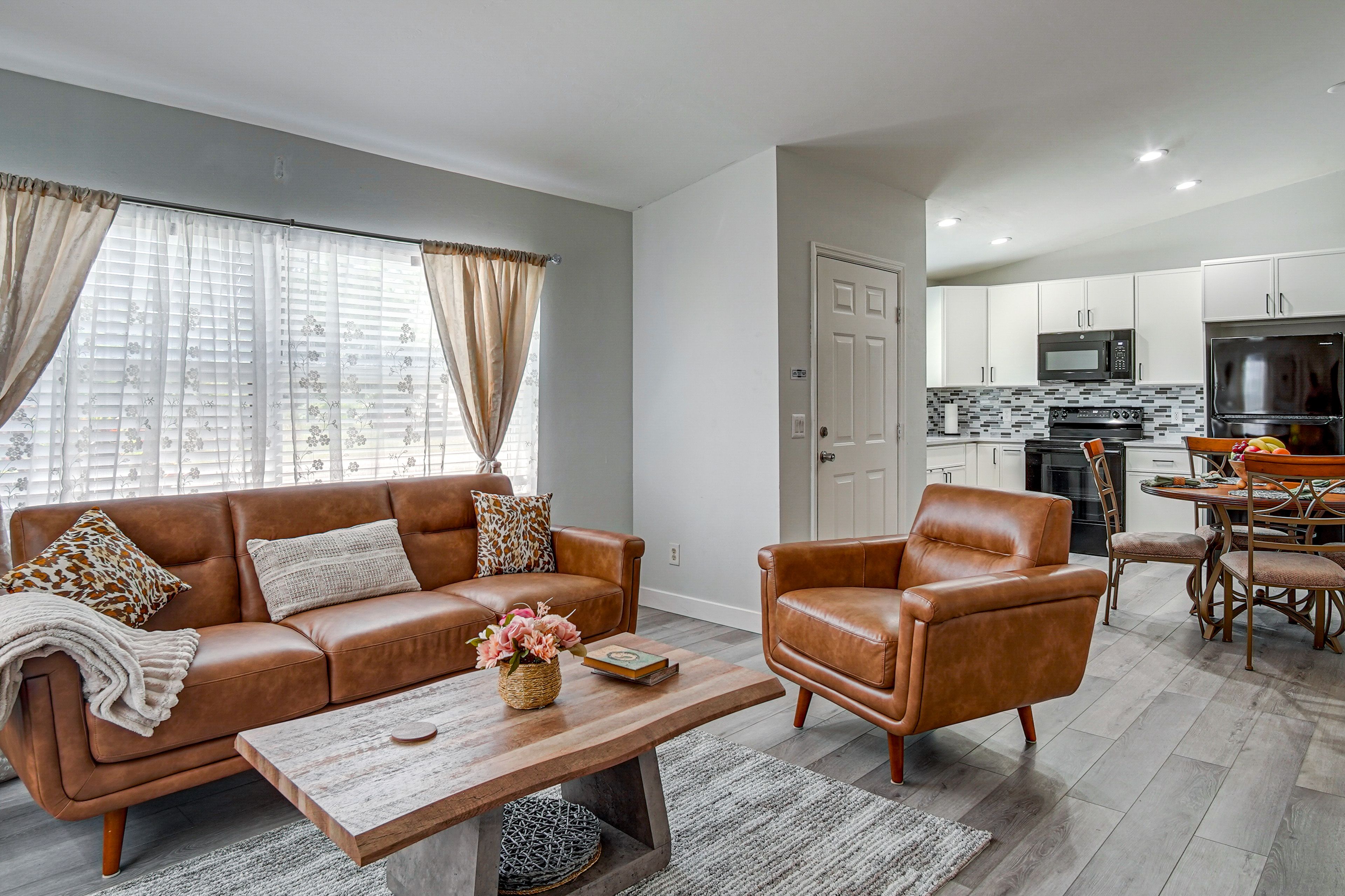 Fort Myers Vacation Rental | 3BR | 2BA | 1,083 Sq Ft | 1 Step to Enter