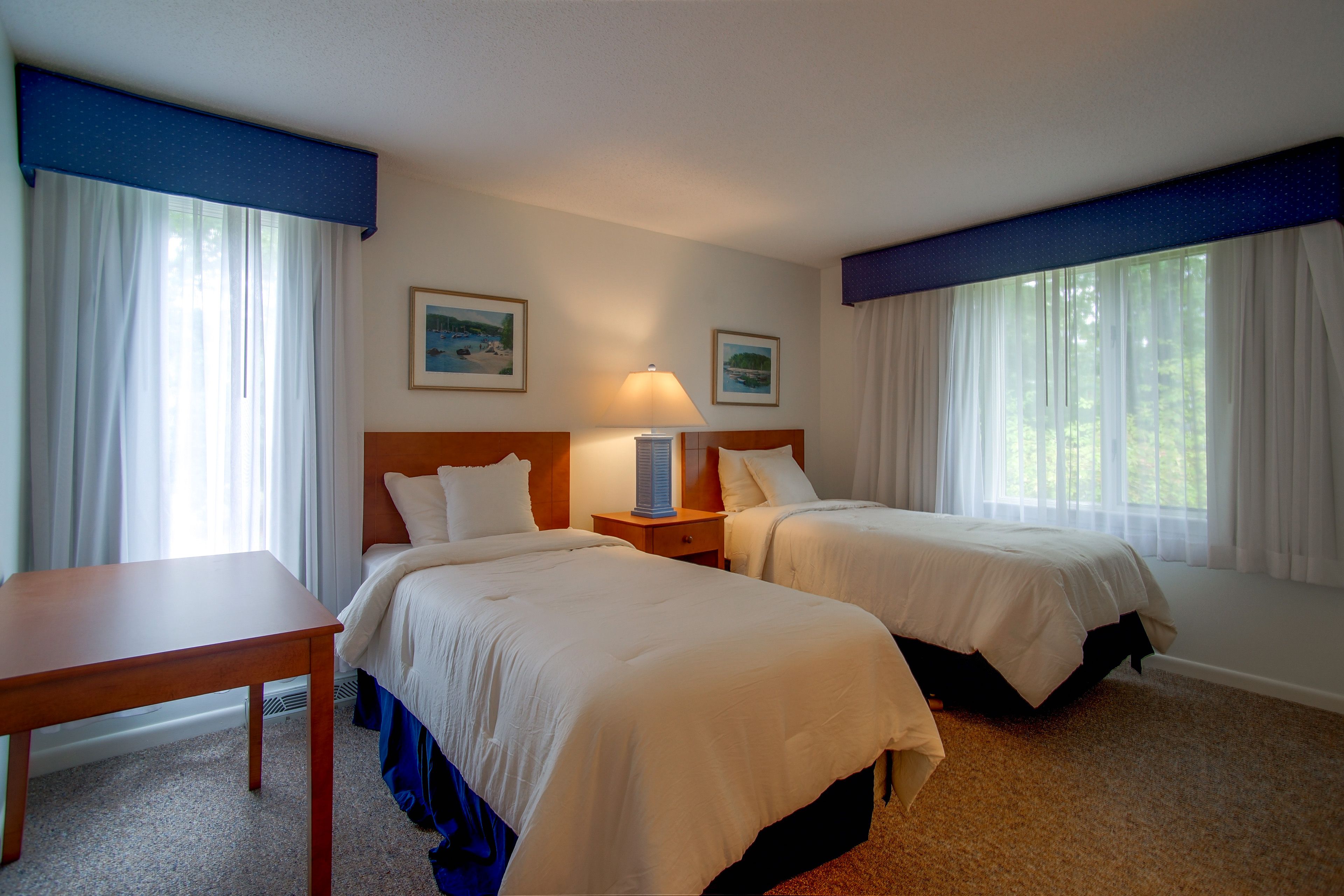 Bedroom 2 | 2 Twin Beds