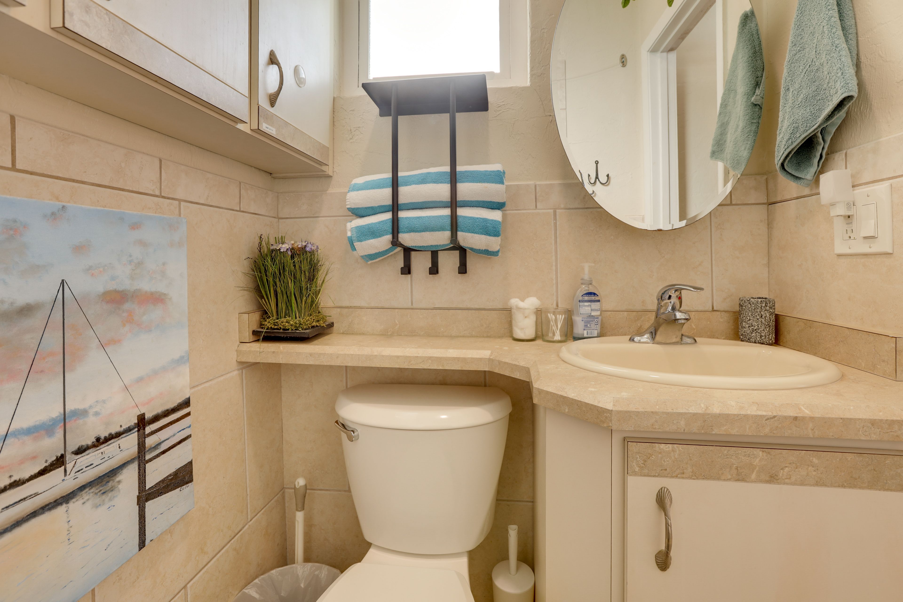 Full Bathroom