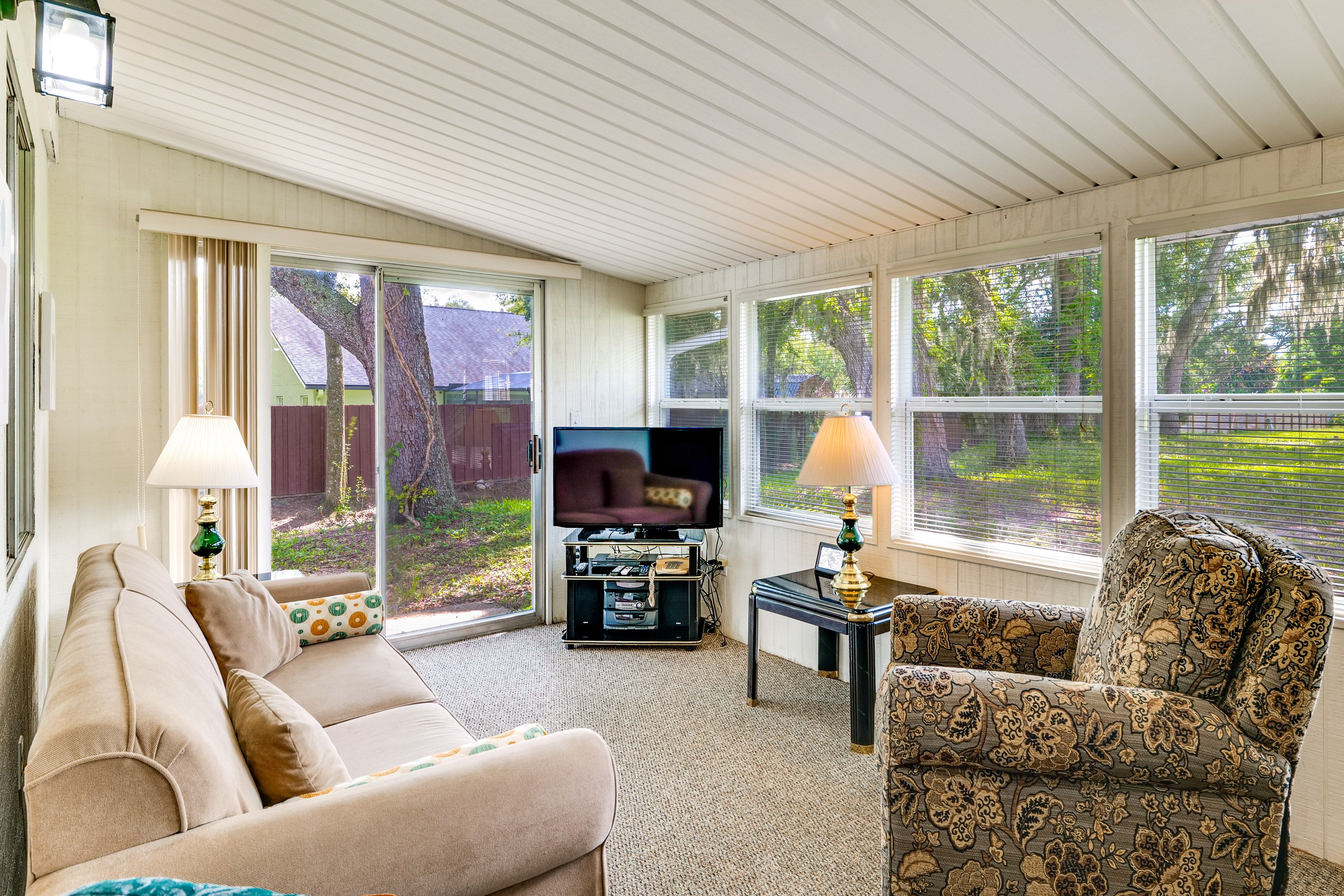 Clermont Vacation Rental | 2BR | 2BA | 720 Sq Ft
