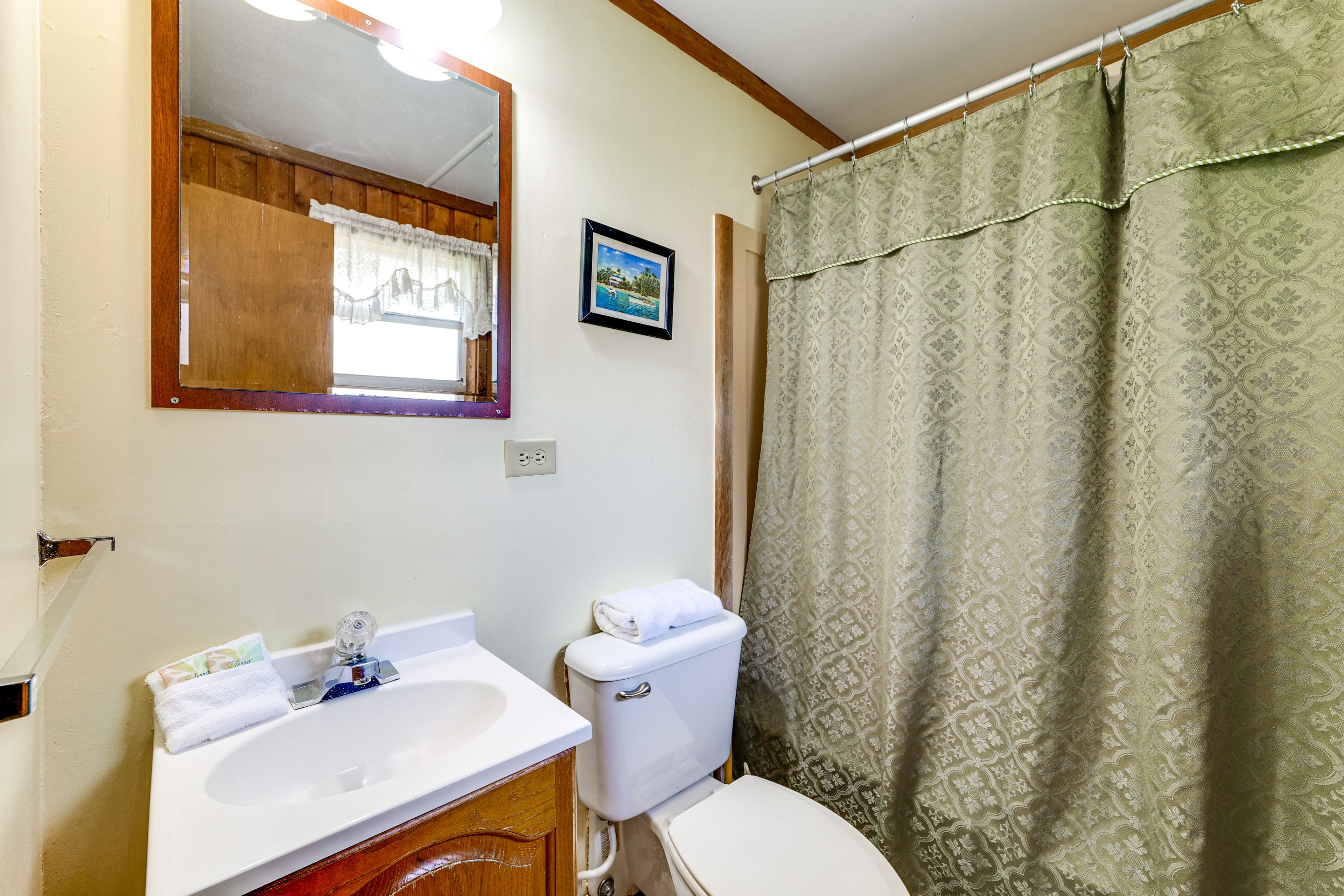Full Bathroom