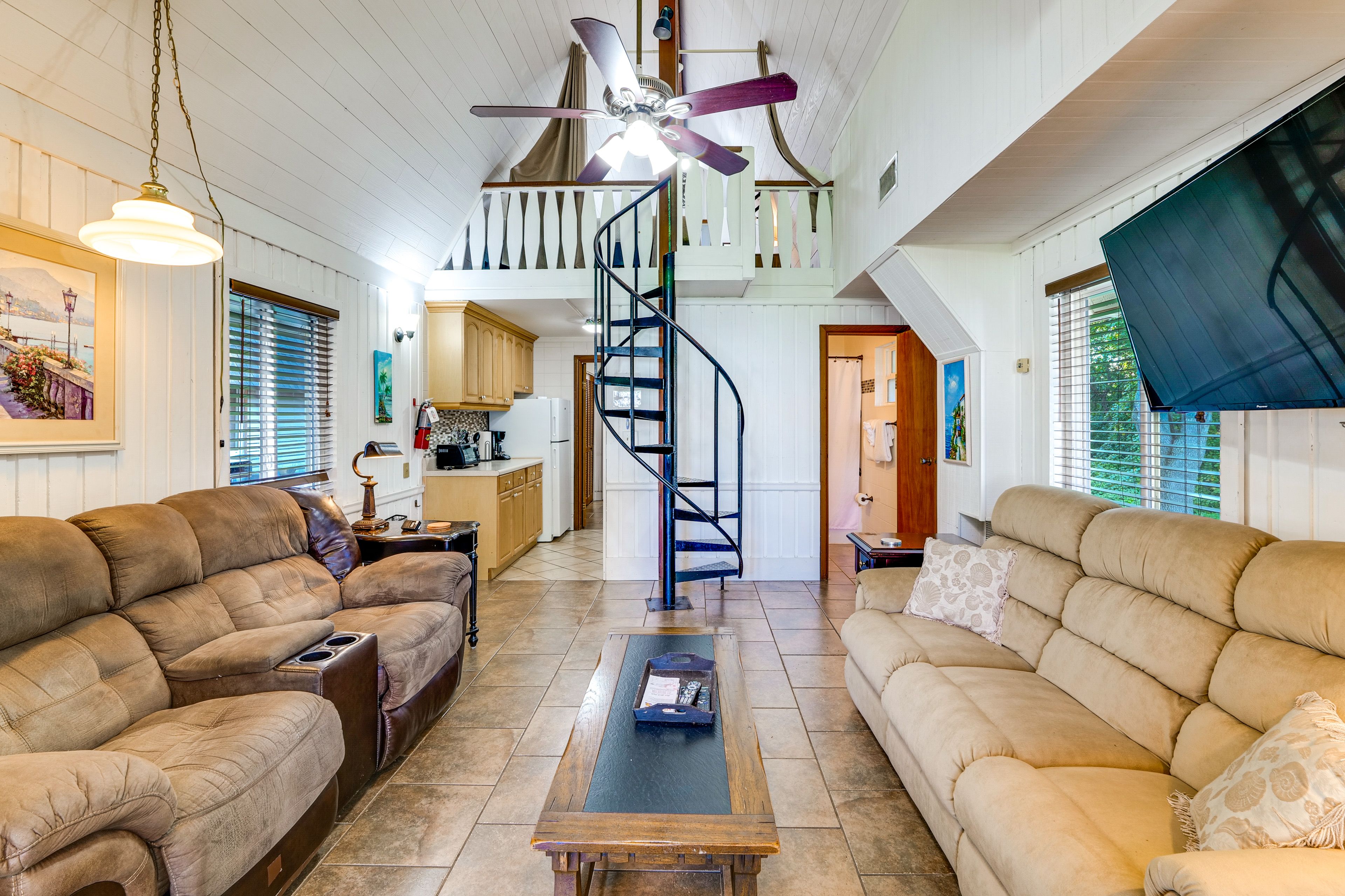 Interior | Spiral Staircase to 2nd Floor