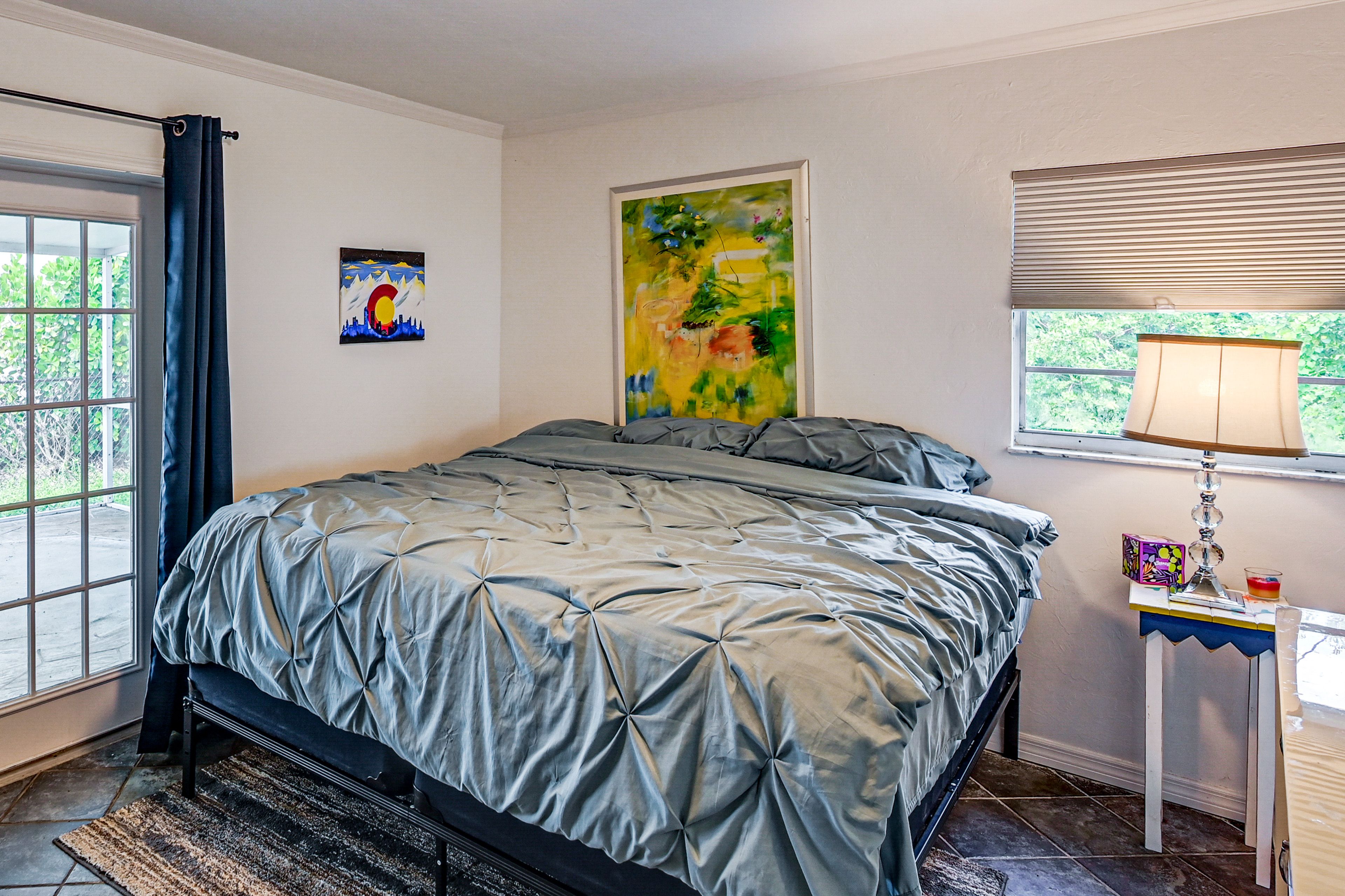 Bedroom | King Bed