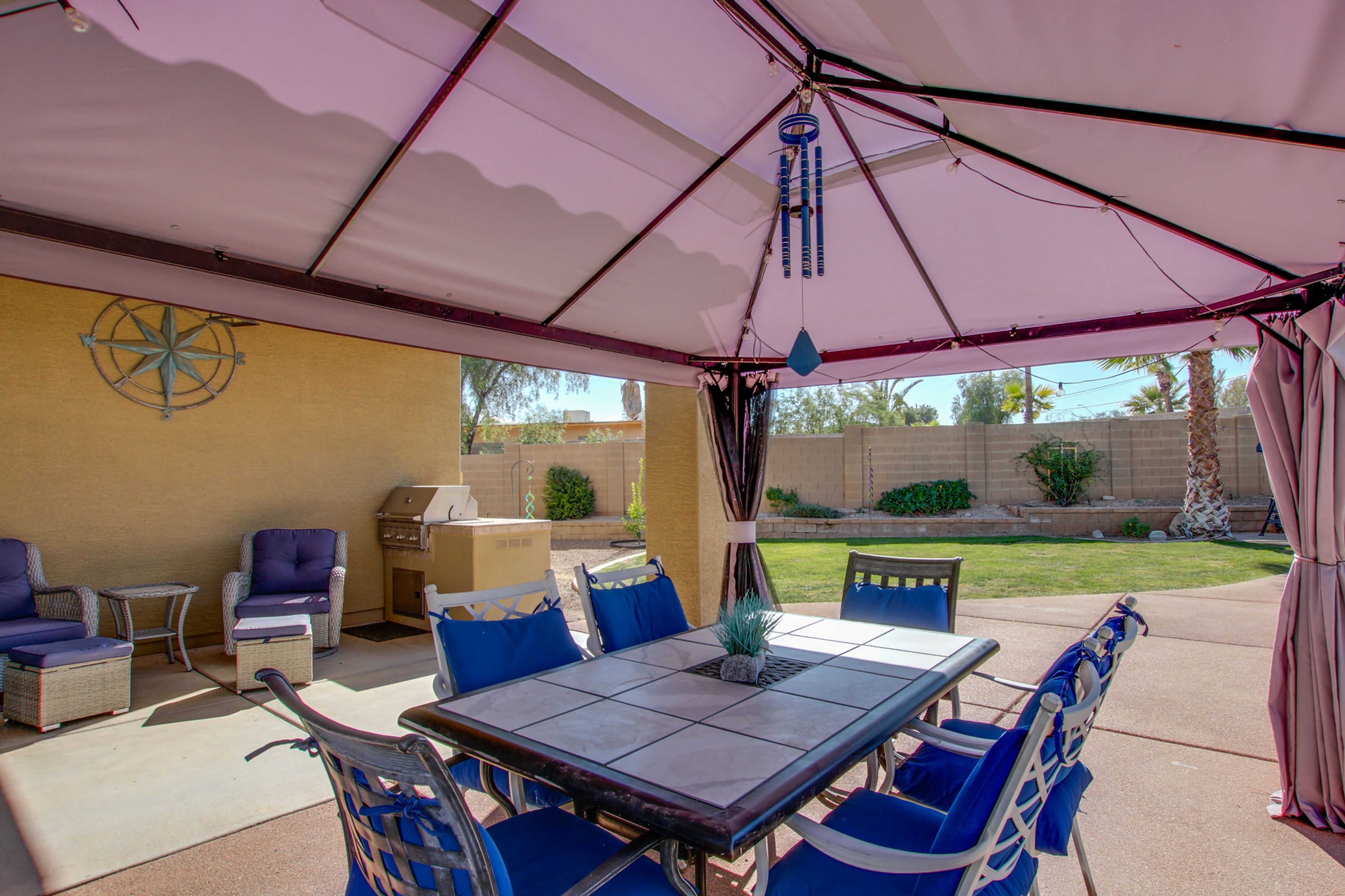 Furnished Patio