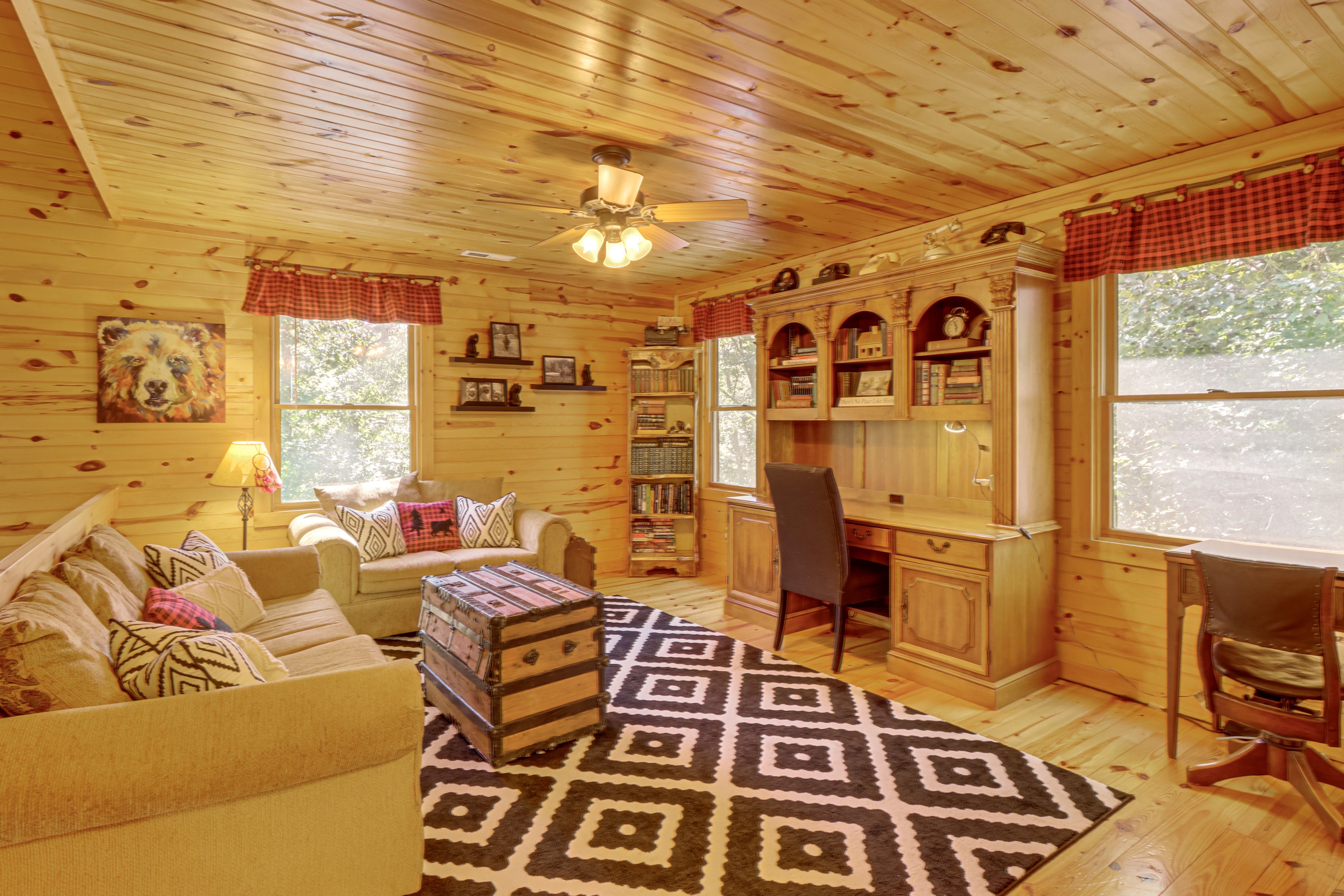 Loft | Upper Floor
