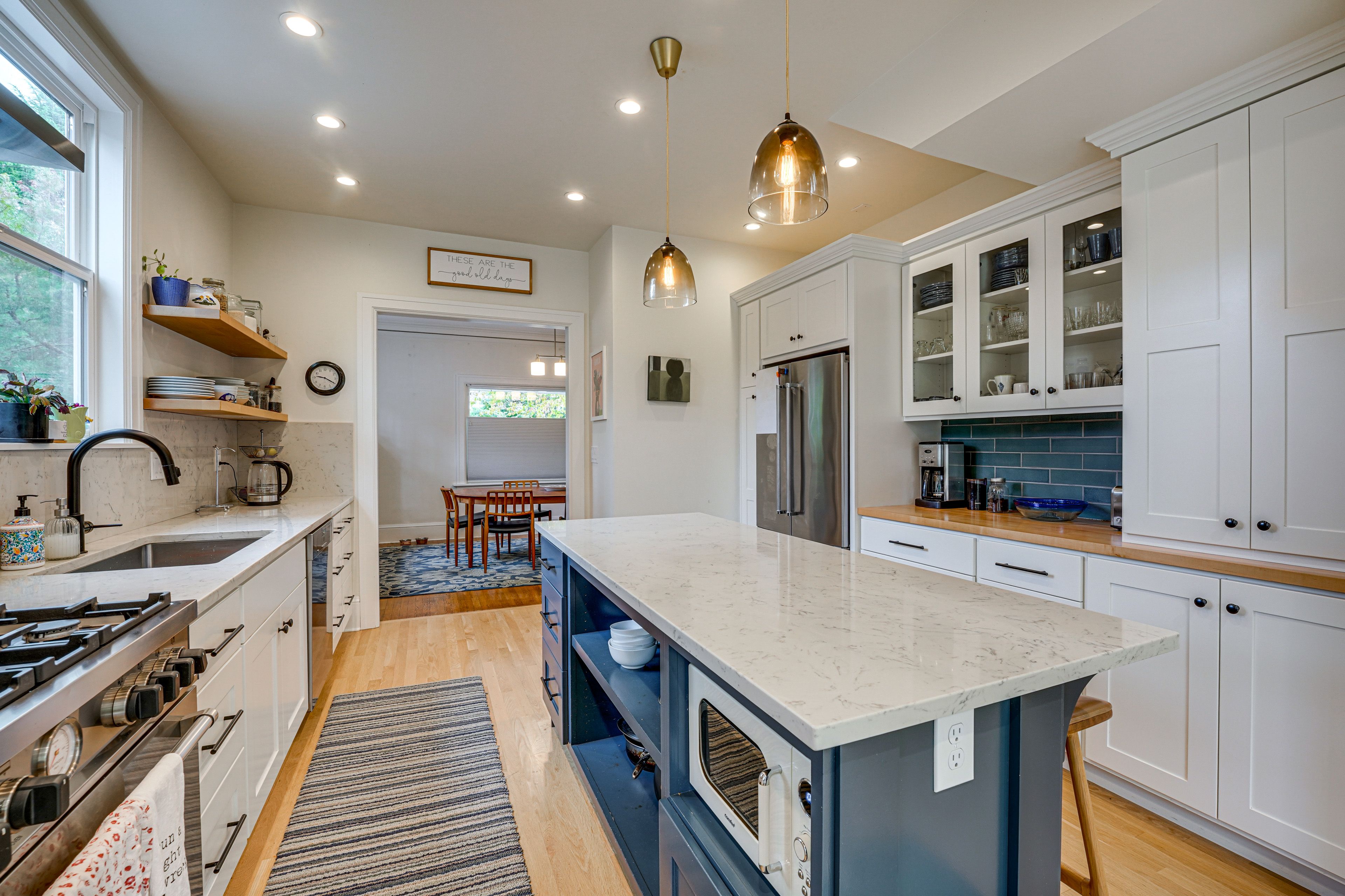 Kitchen | Dishwasher