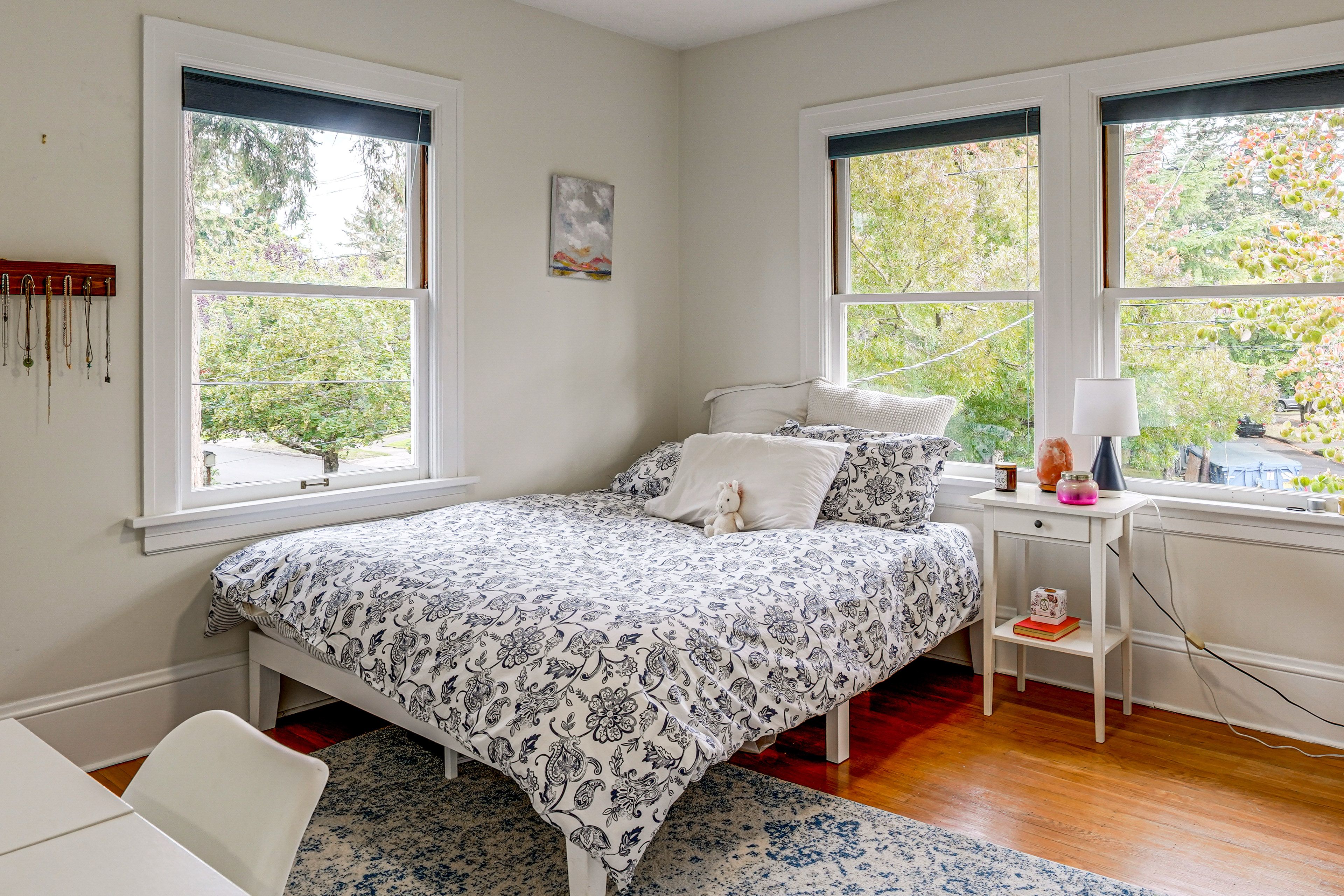Bedroom | Queen Bed | 2nd Floor