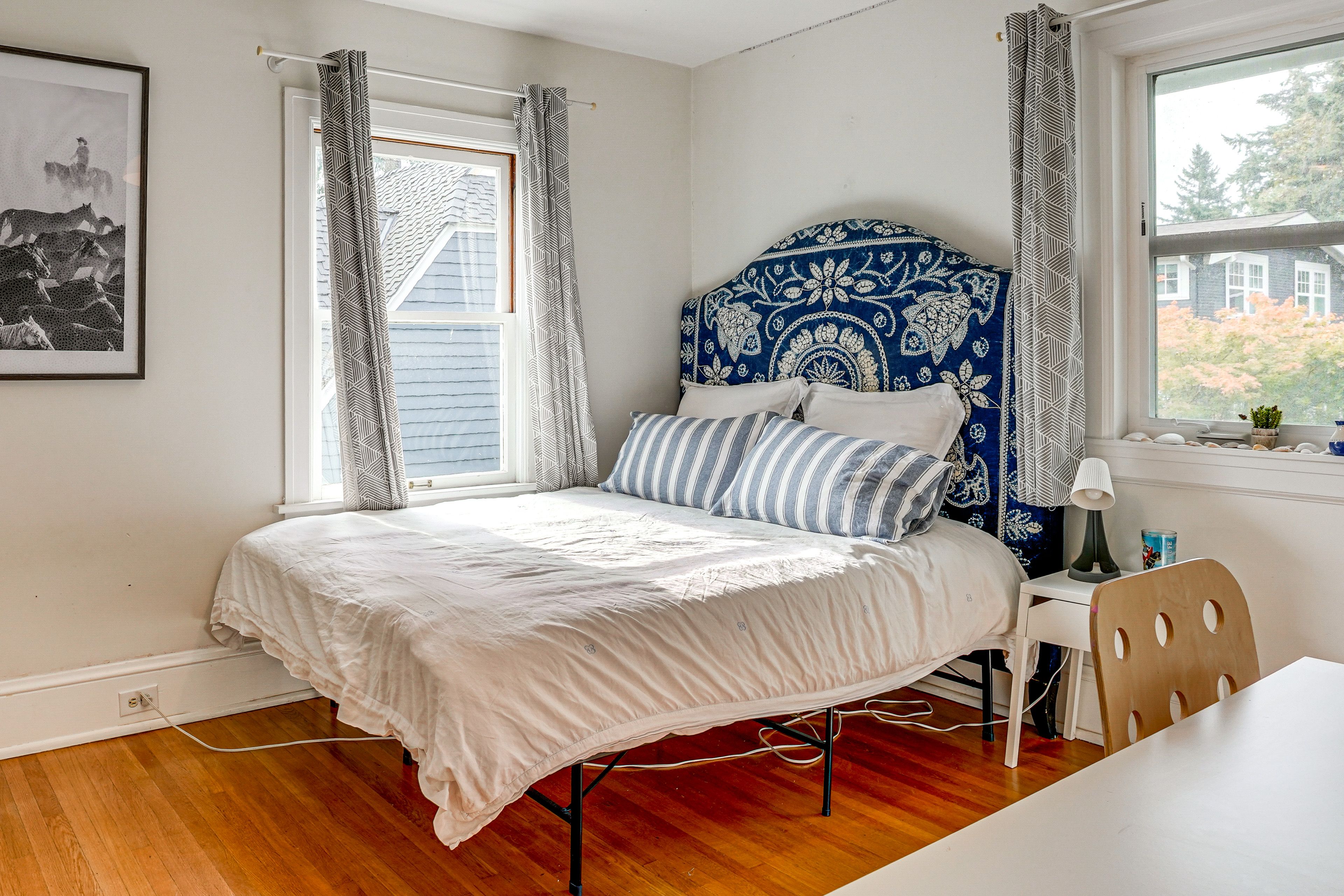 Bedroom | Queen Bed | 2nd Floor
