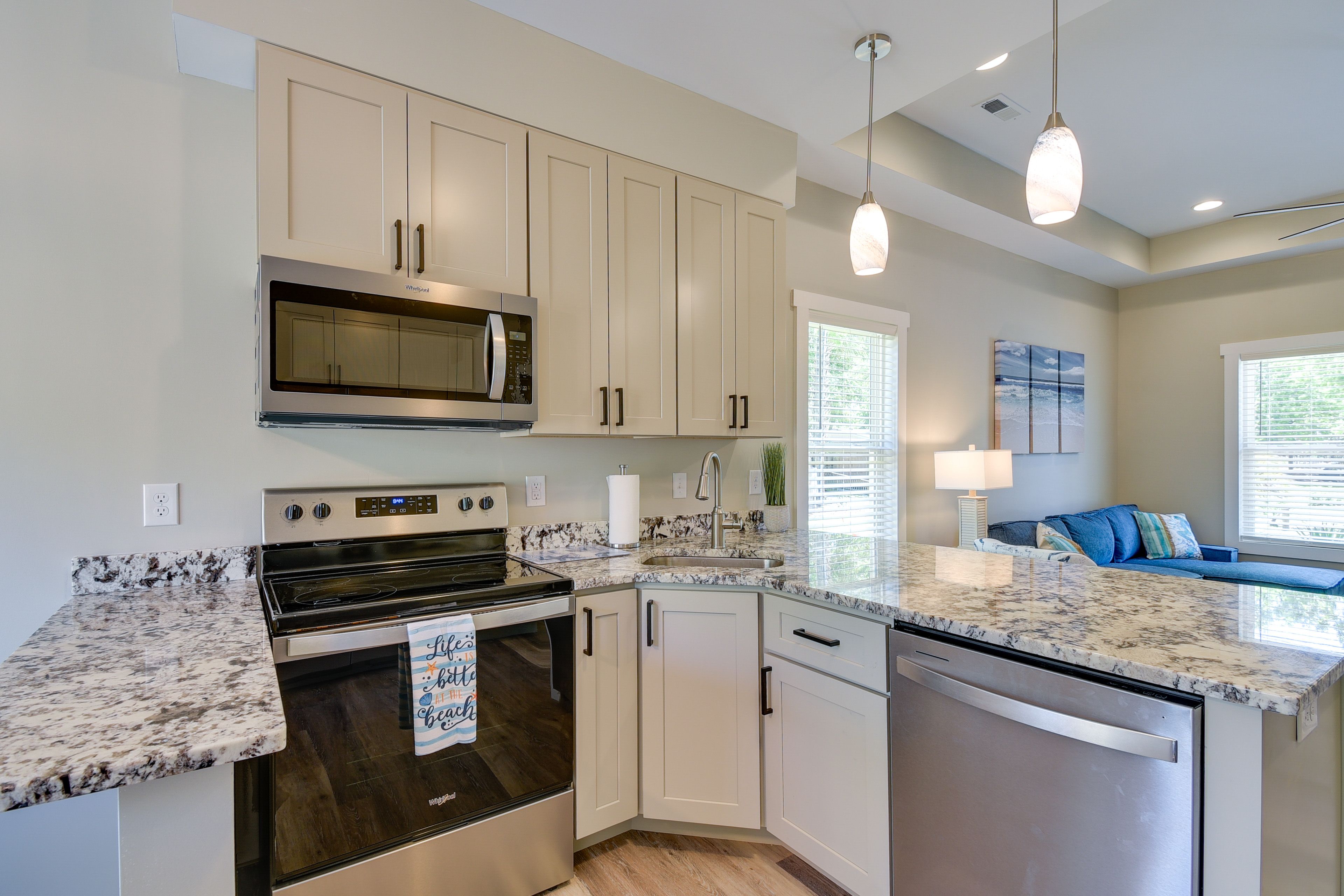 Unit B | Kitchen