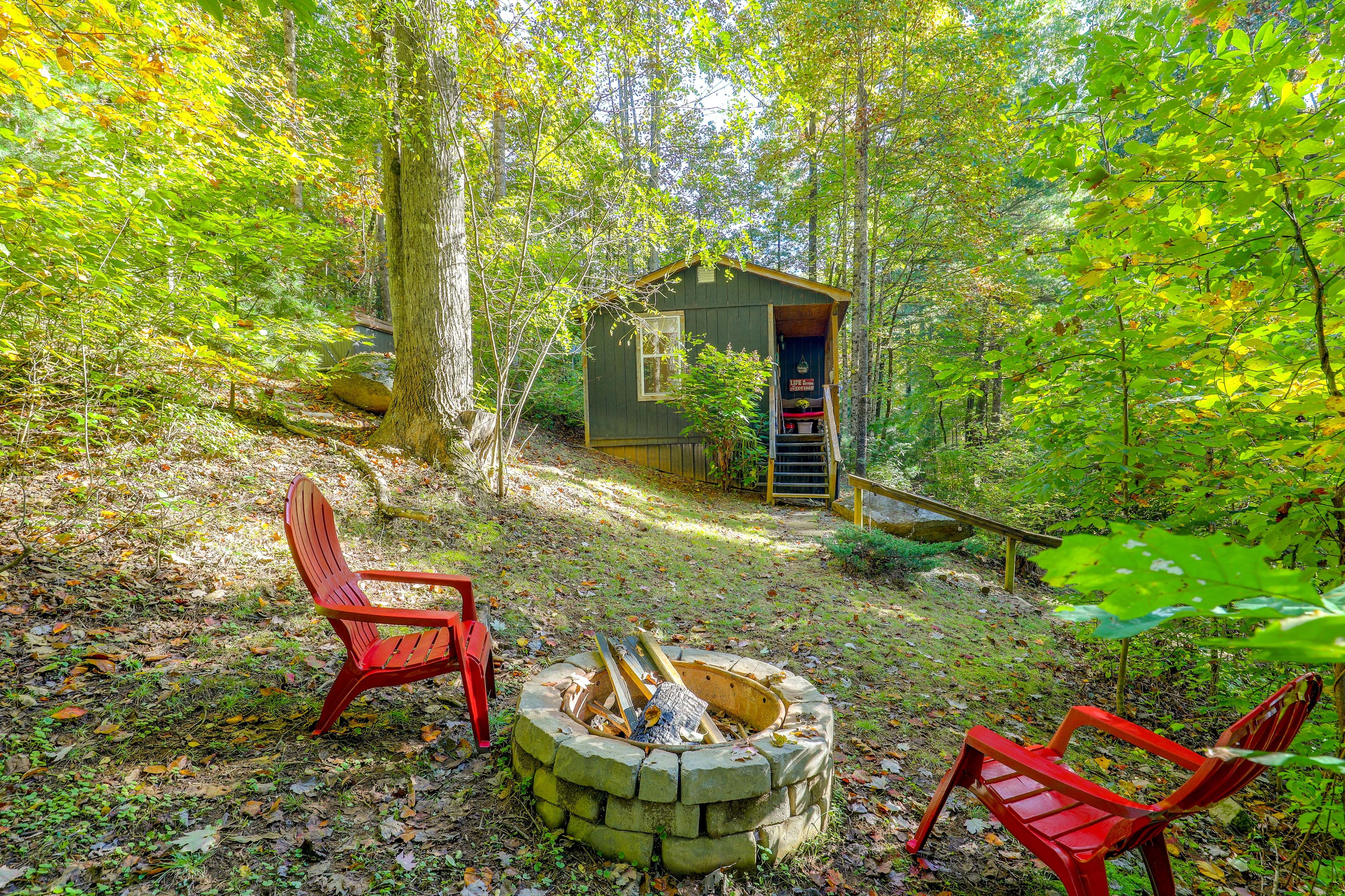 Black Mountain Vacation Rental | Studio | 1BA | 400 Sq Ft