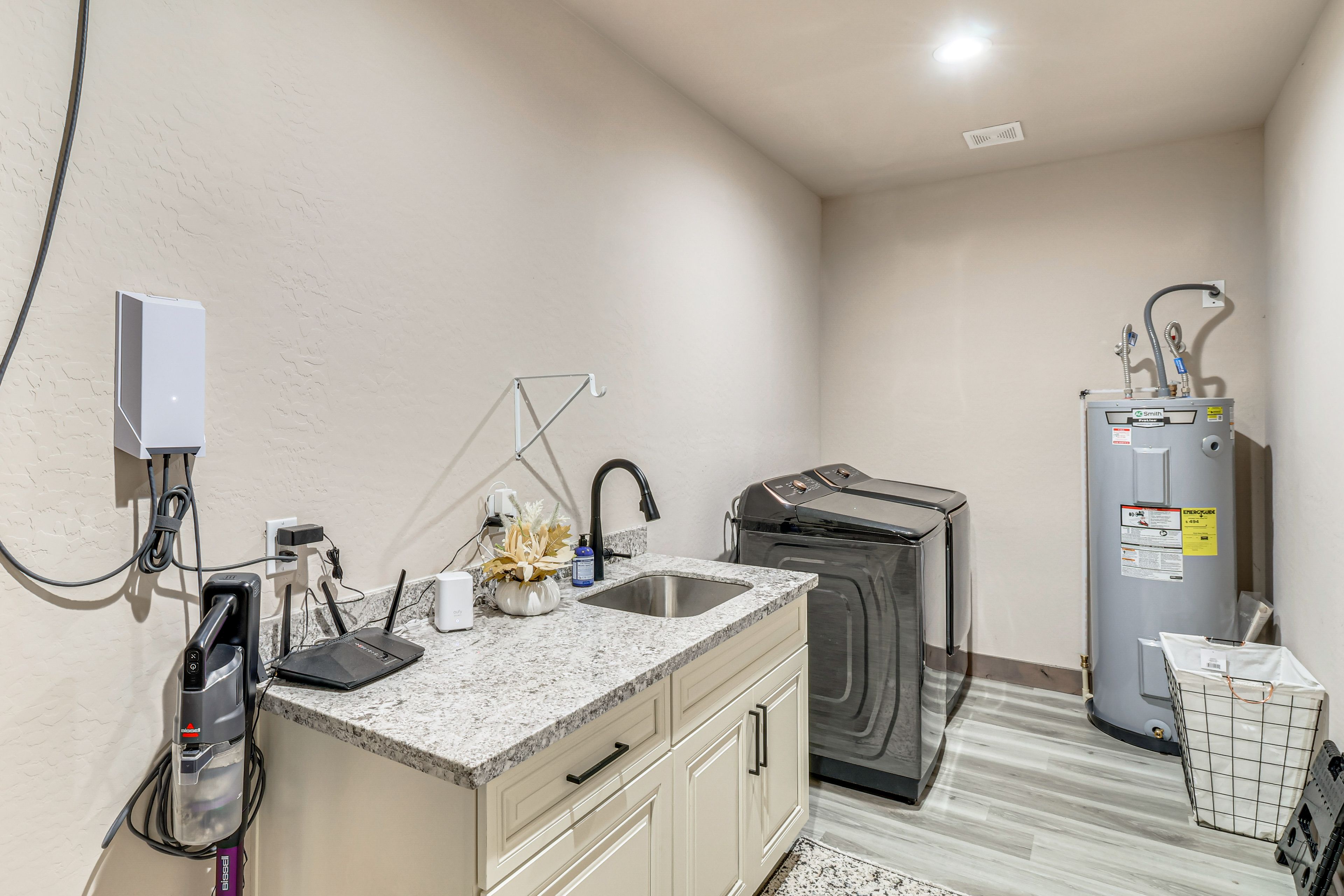 In-Unit Laundry