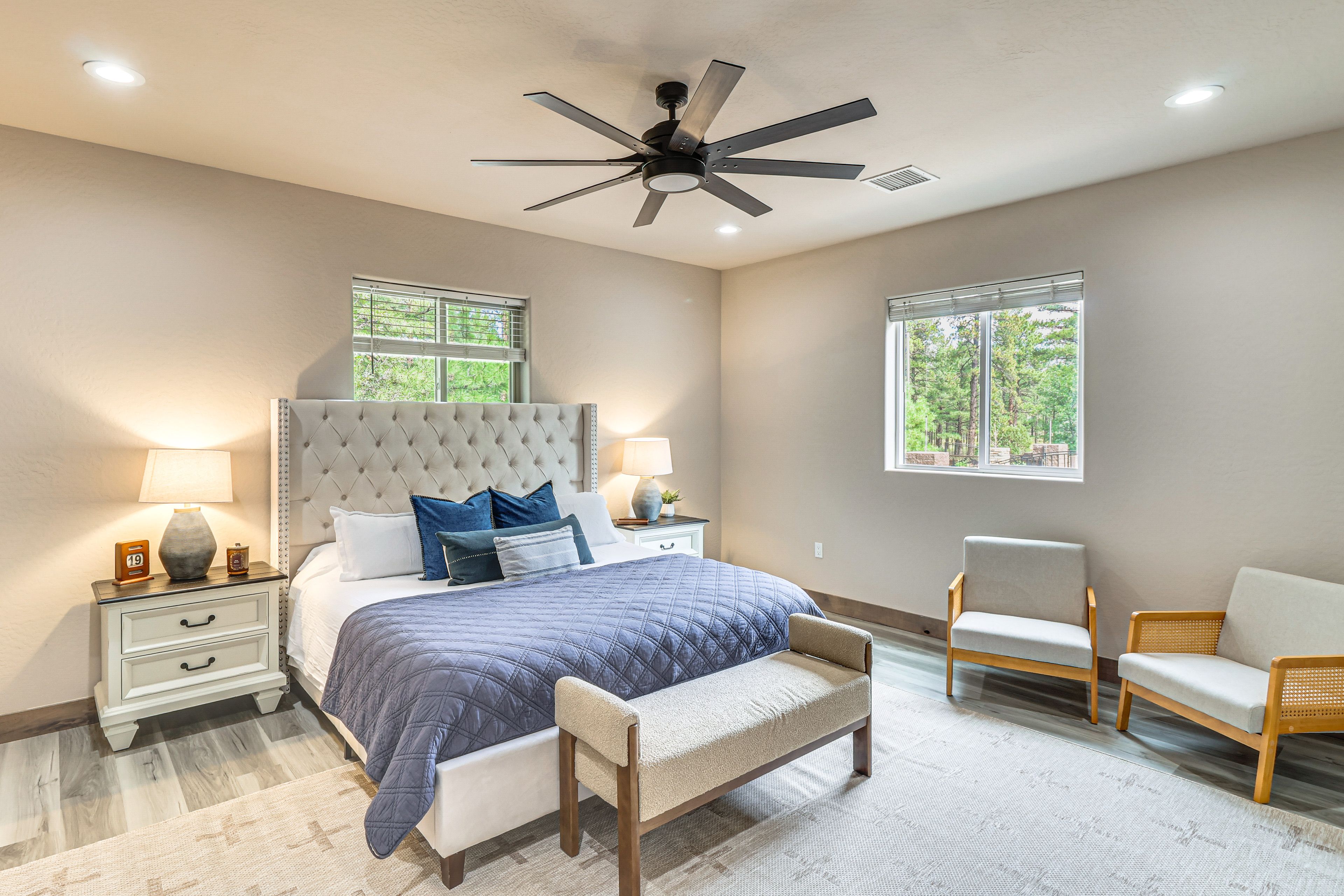 Bedroom 1 | King Bed