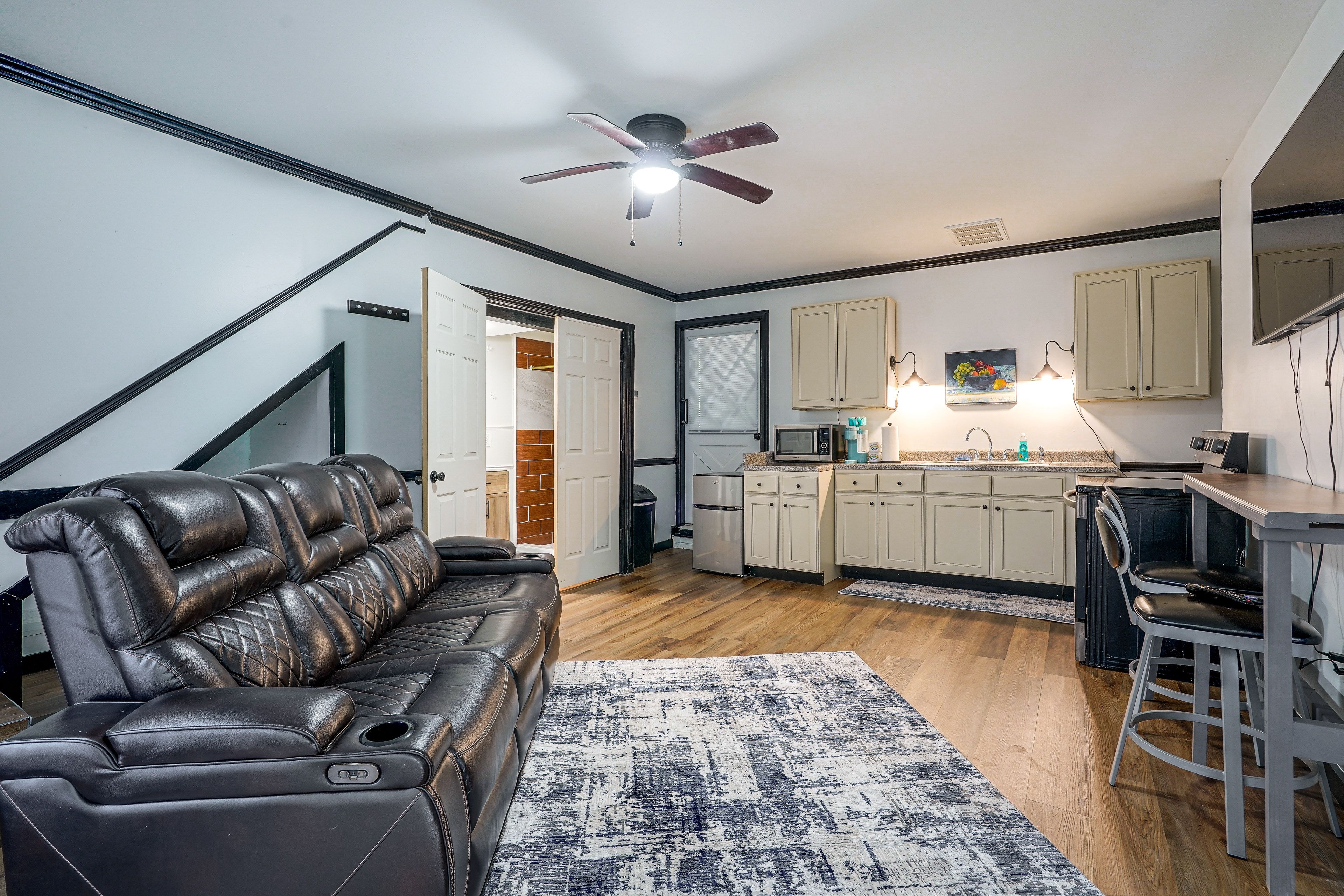 Living Room | Smart TV