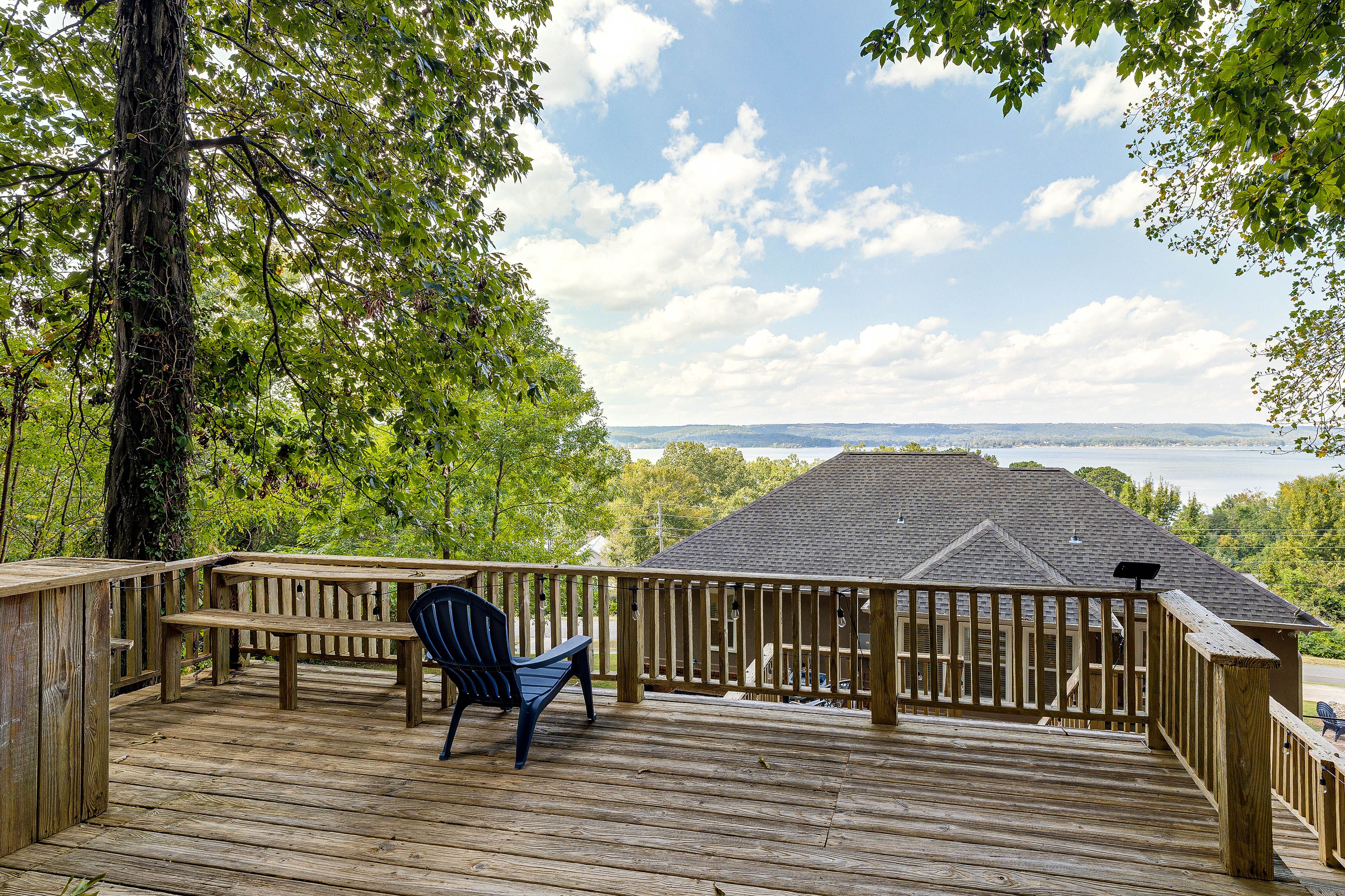 Deck | Guntersville Lake Views